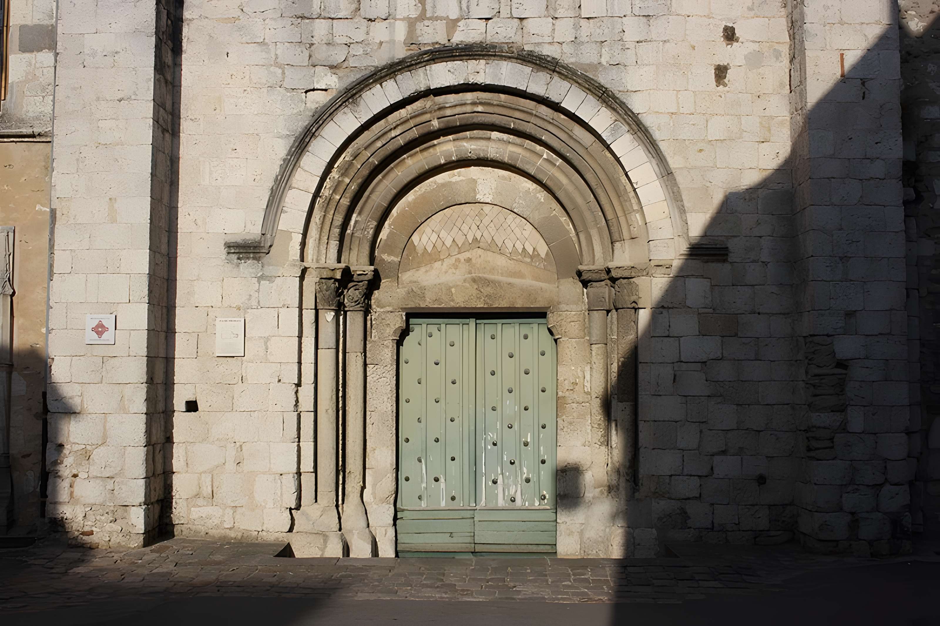 Église Saint-Nicolas de Saint-Arnoult-en-Yvelines