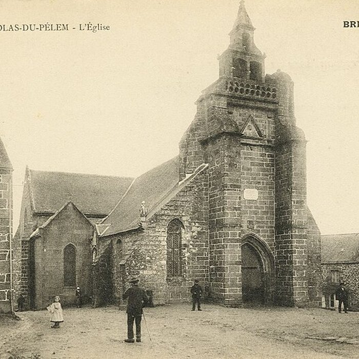 Photo de Église Saint-Nicolas de Saint-Nicolas-du-Pélem
