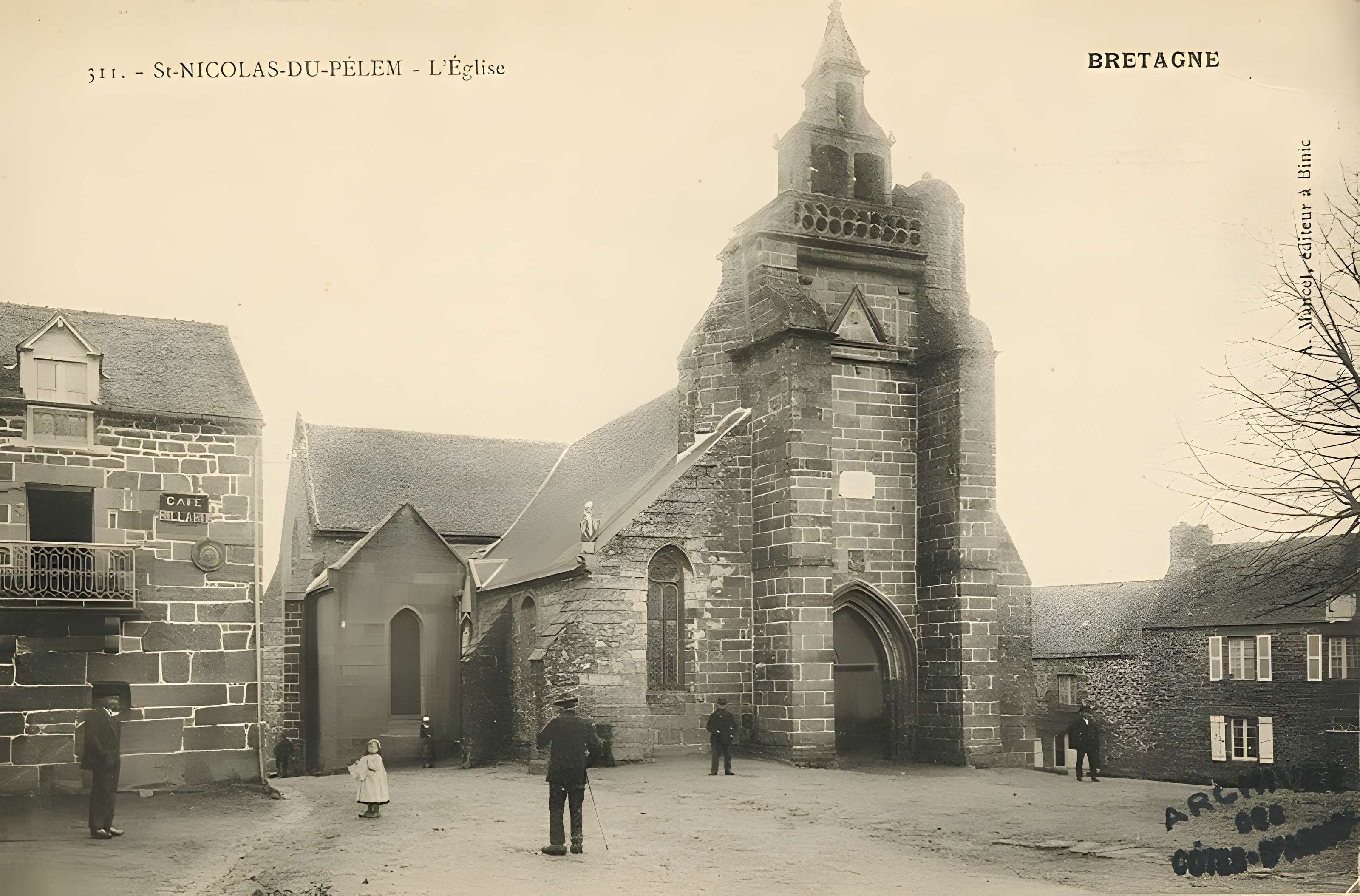Église Saint-Nicolas de Saint-Nicolas-du-Pélem