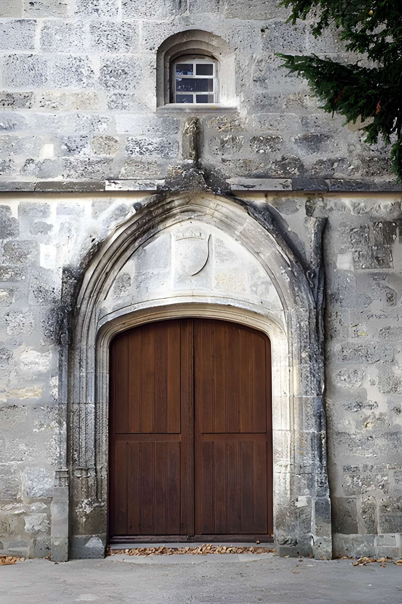 Église Saint-Nicolas de Villemoutiers
