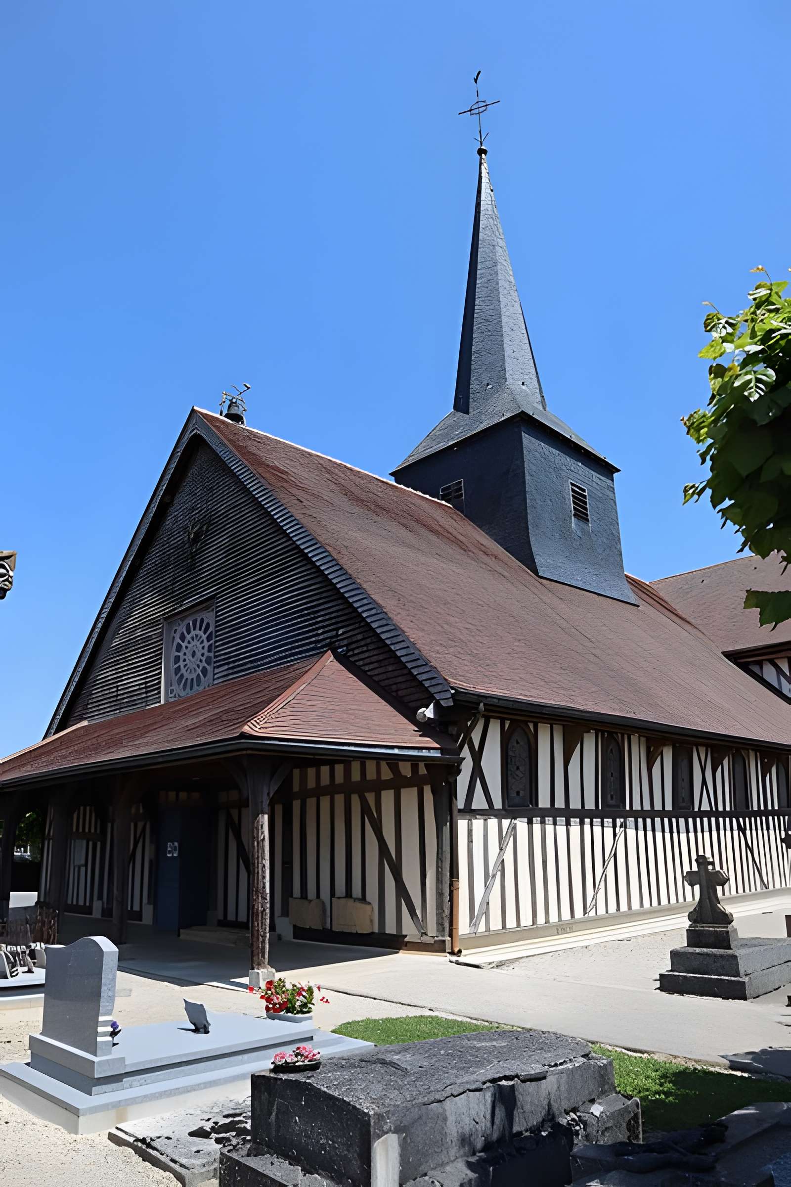 Église Saint-Nicolas d'Outines