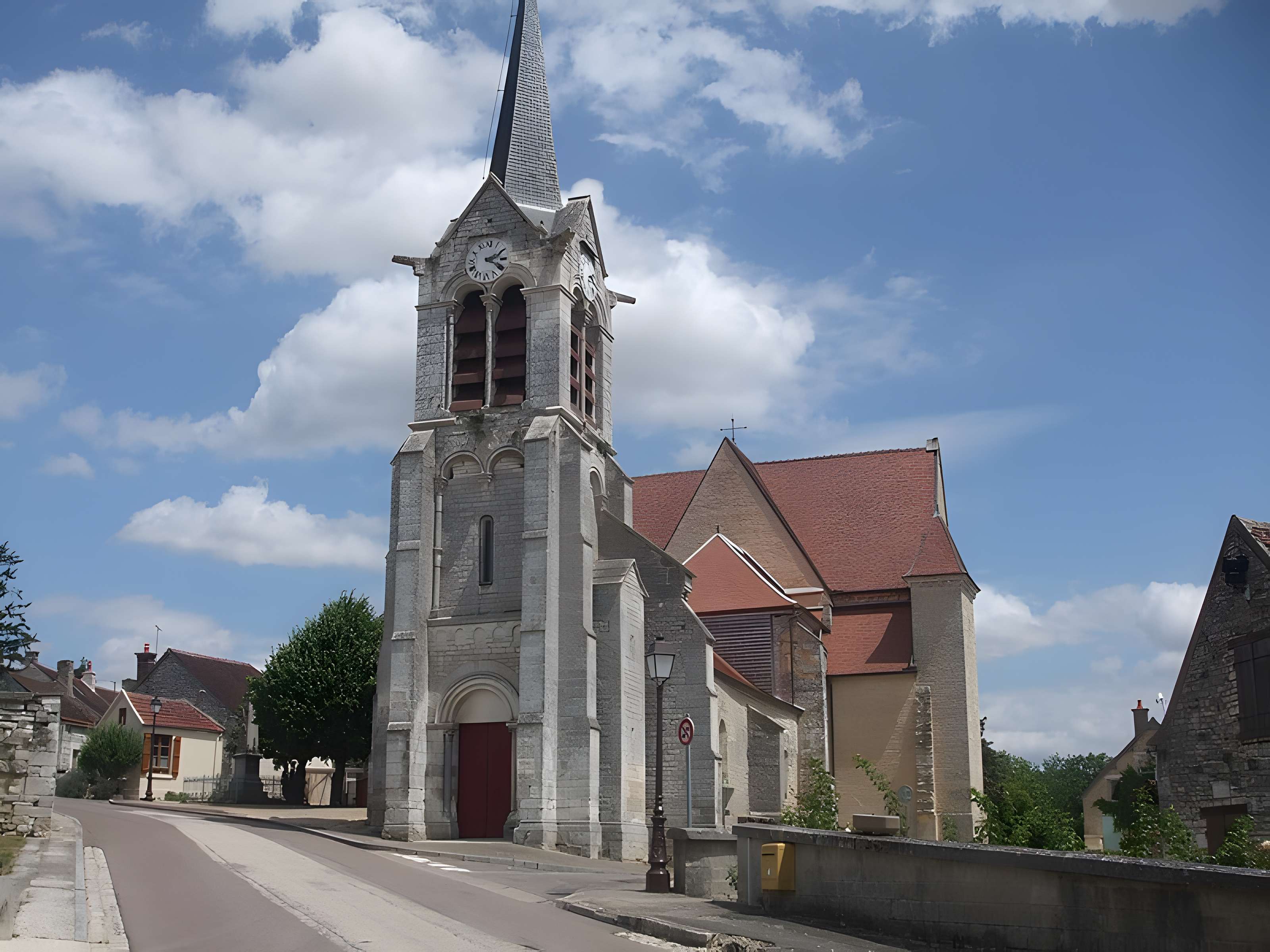 Église Saint-Nicolas d'Yrouerre