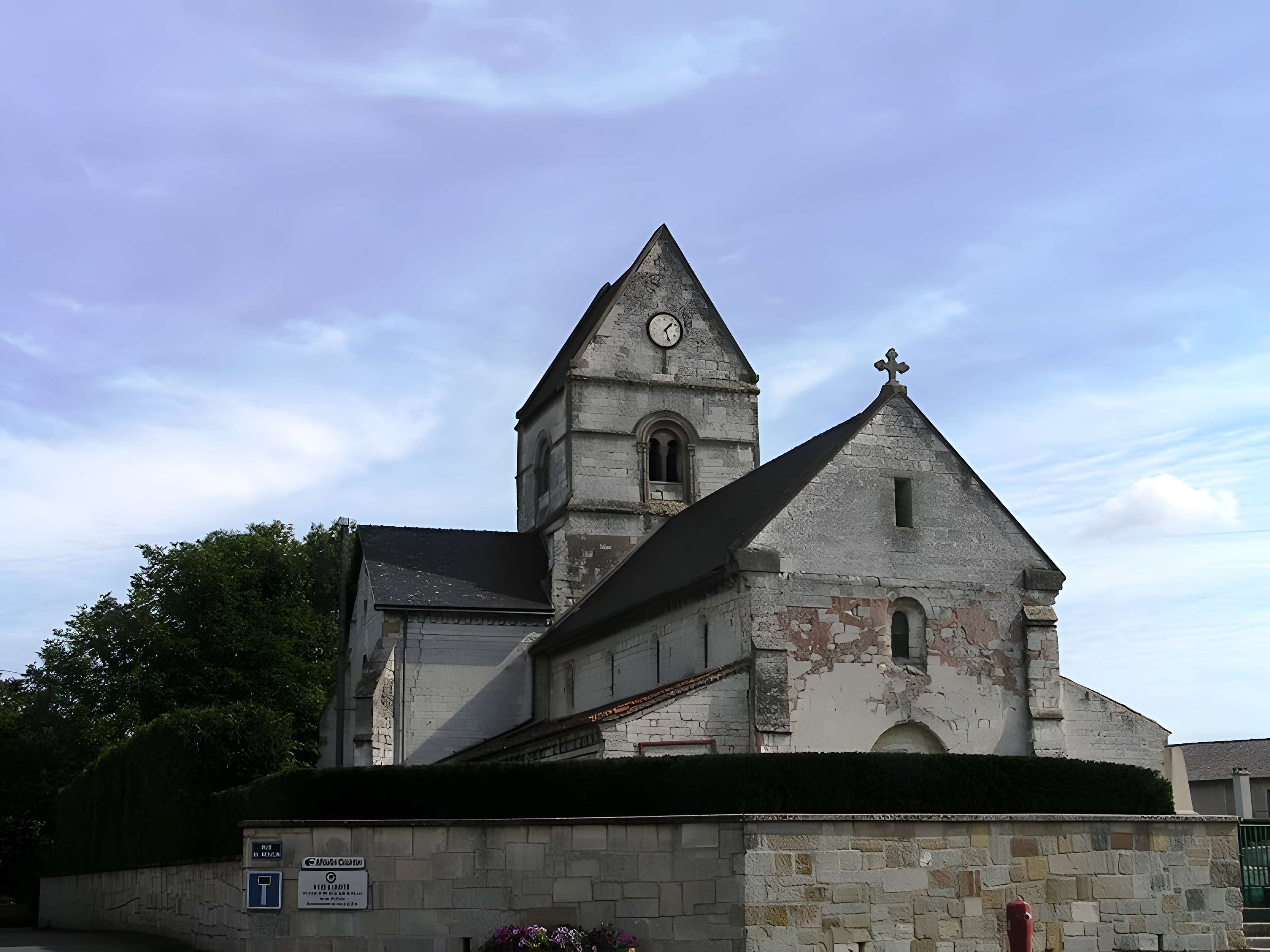 Église Saint-Nicolas-et-Saint-Gérald de Francheville 