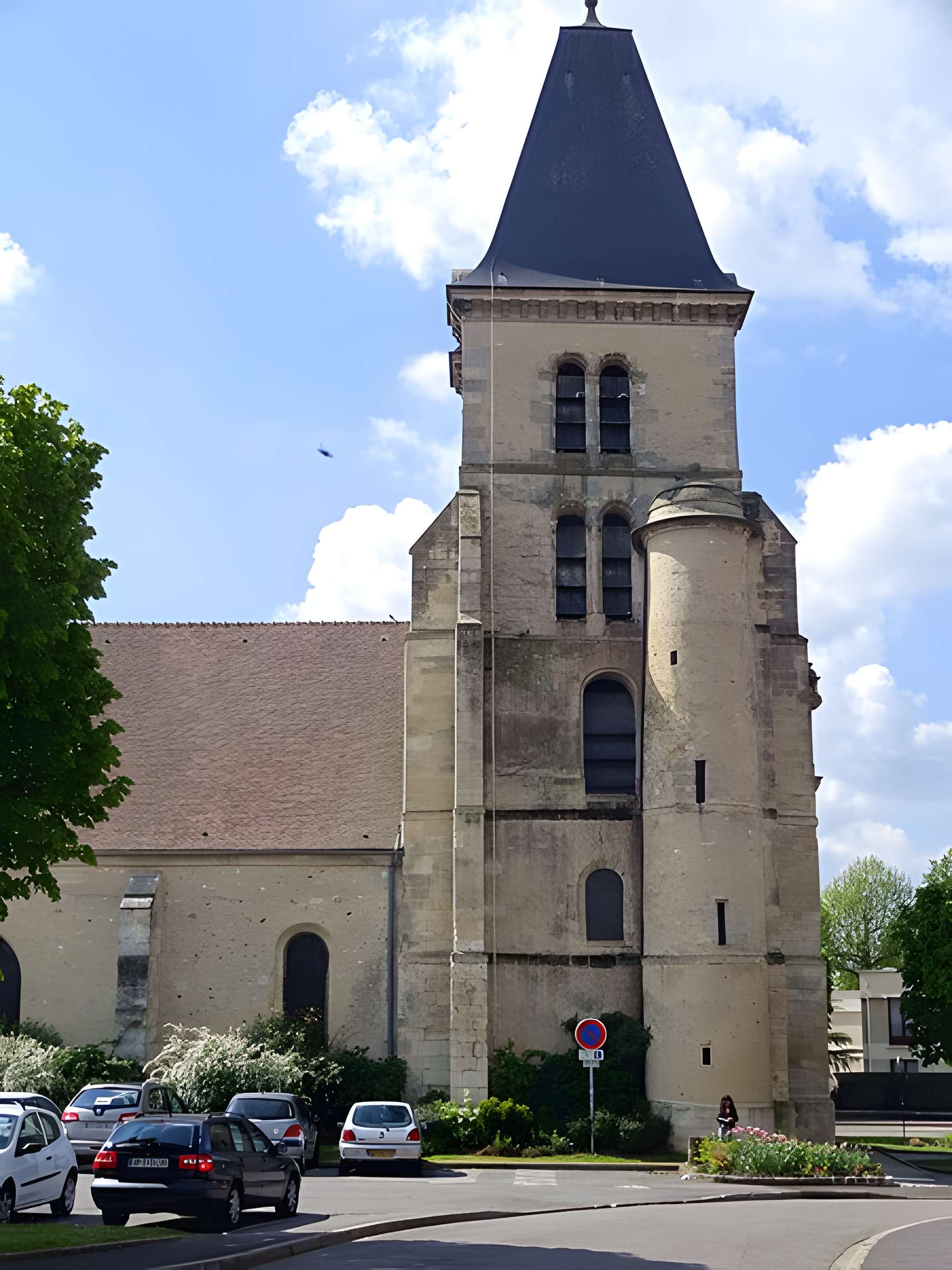 Église Saint-Nom de Saint-Nom-la-Bretèche