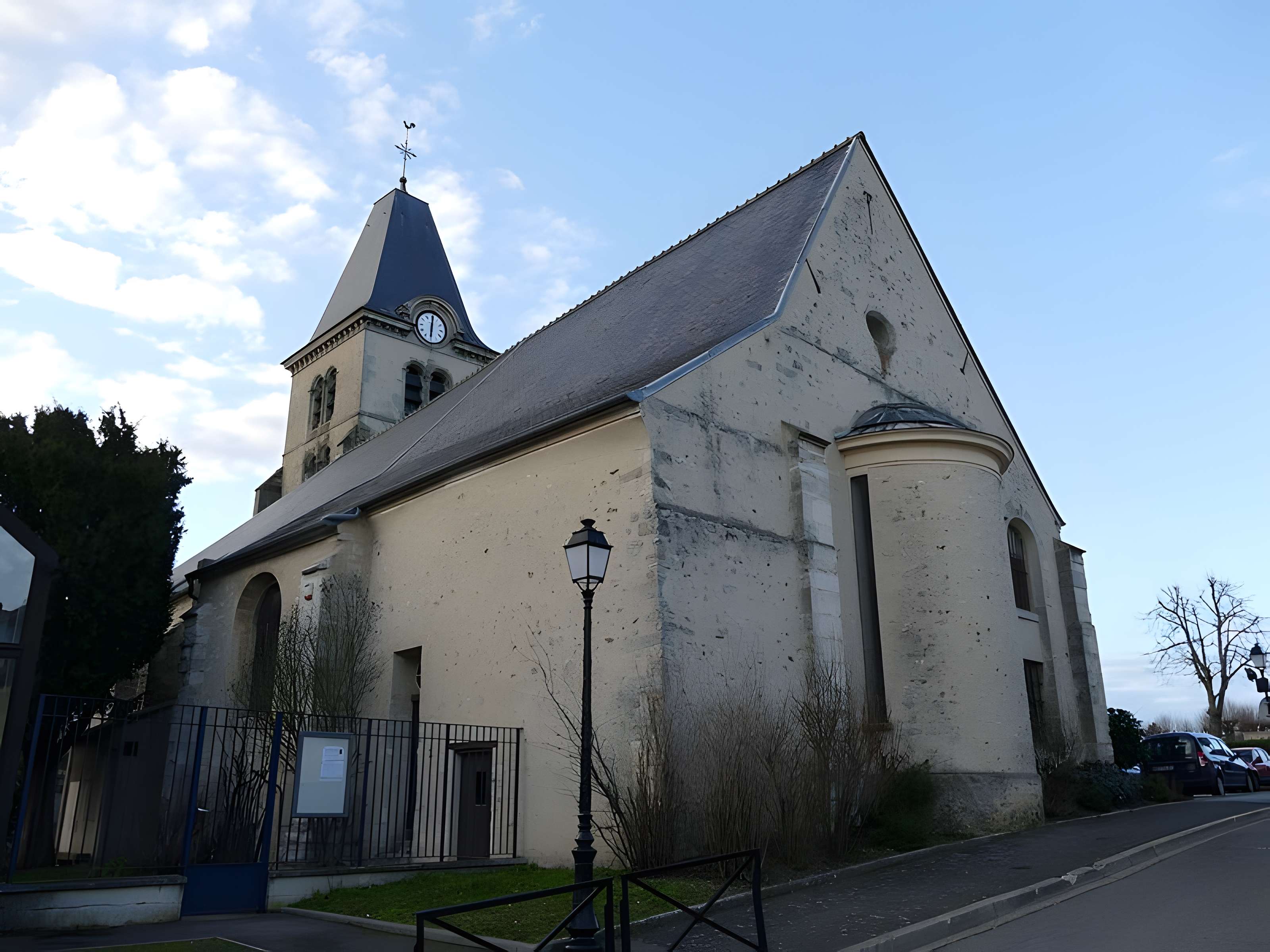 Église Saint-Nom de Saint-Nom-la-Bretèche