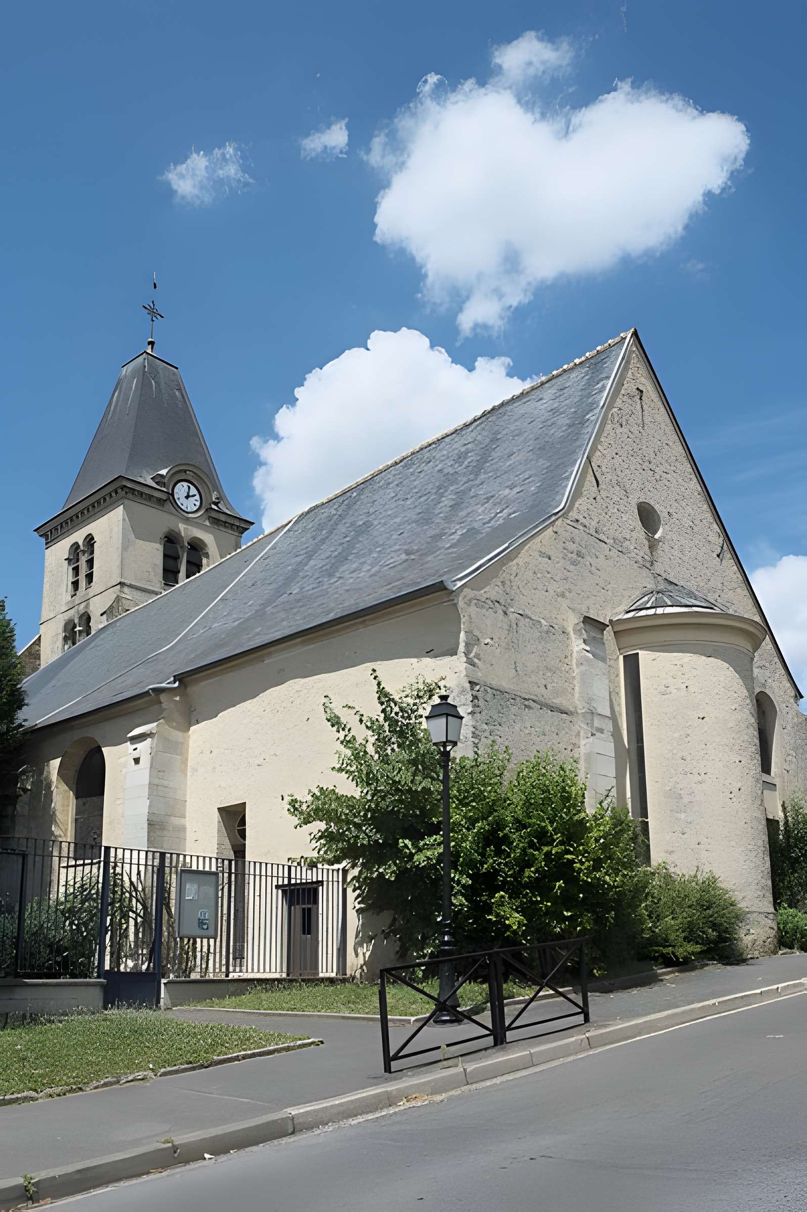 Église Saint-Nom de Saint-Nom-la-Bretèche