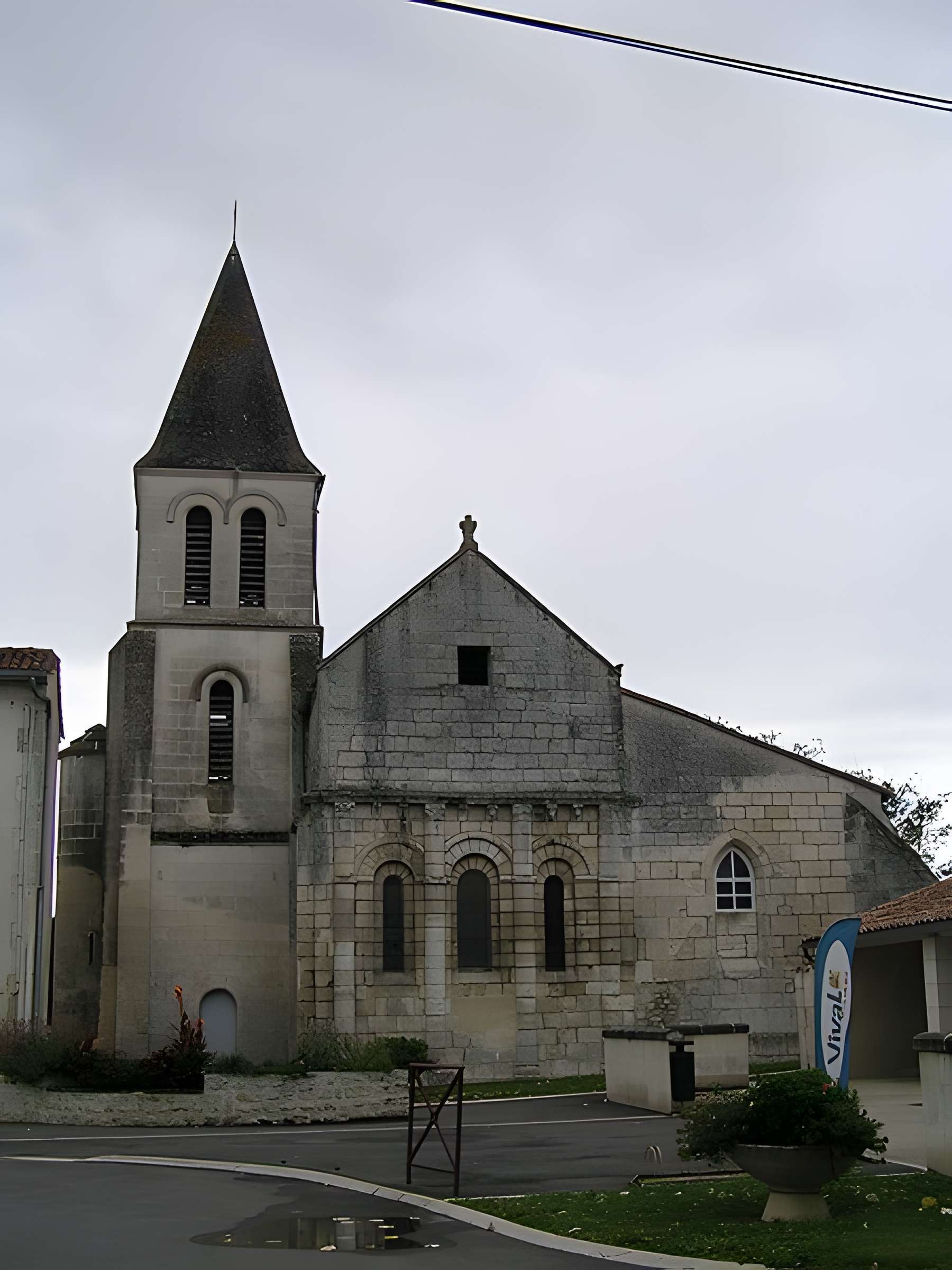 Église Saint-Orient de Sireuil