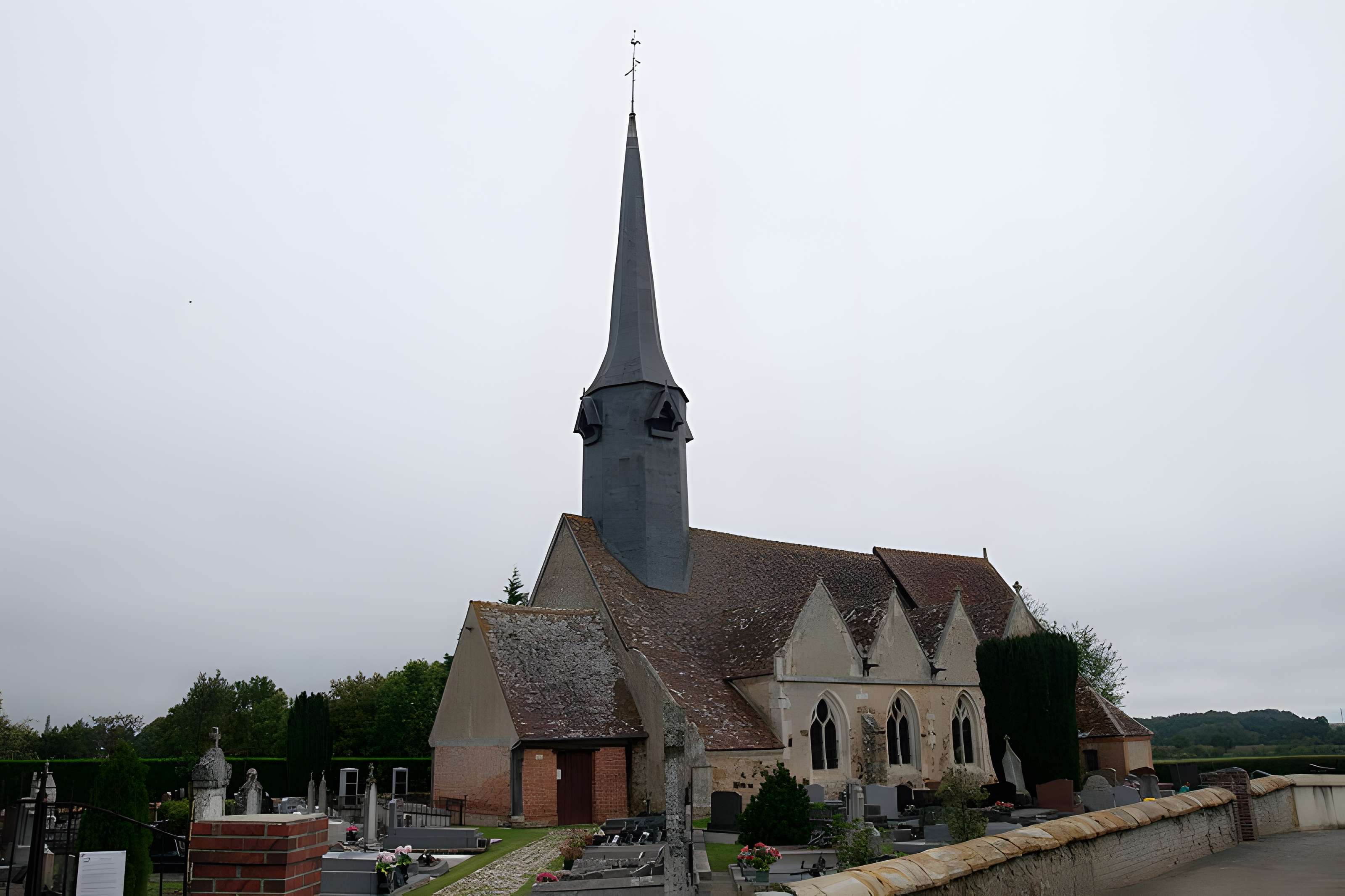 Église Saint-Ouen de Saint-Ouen-d'Attez