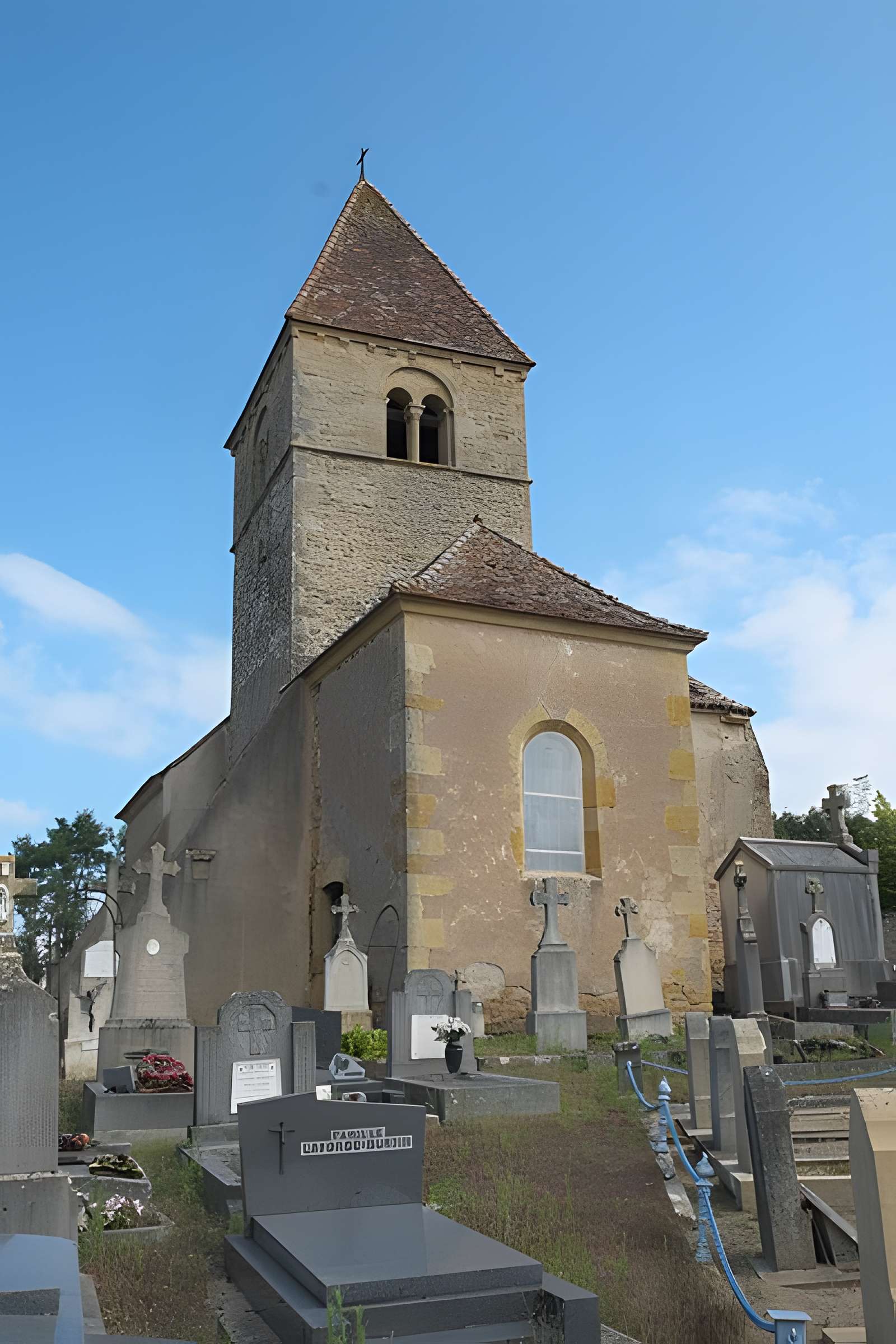 Église Saint-Oyen de Saint-Yan