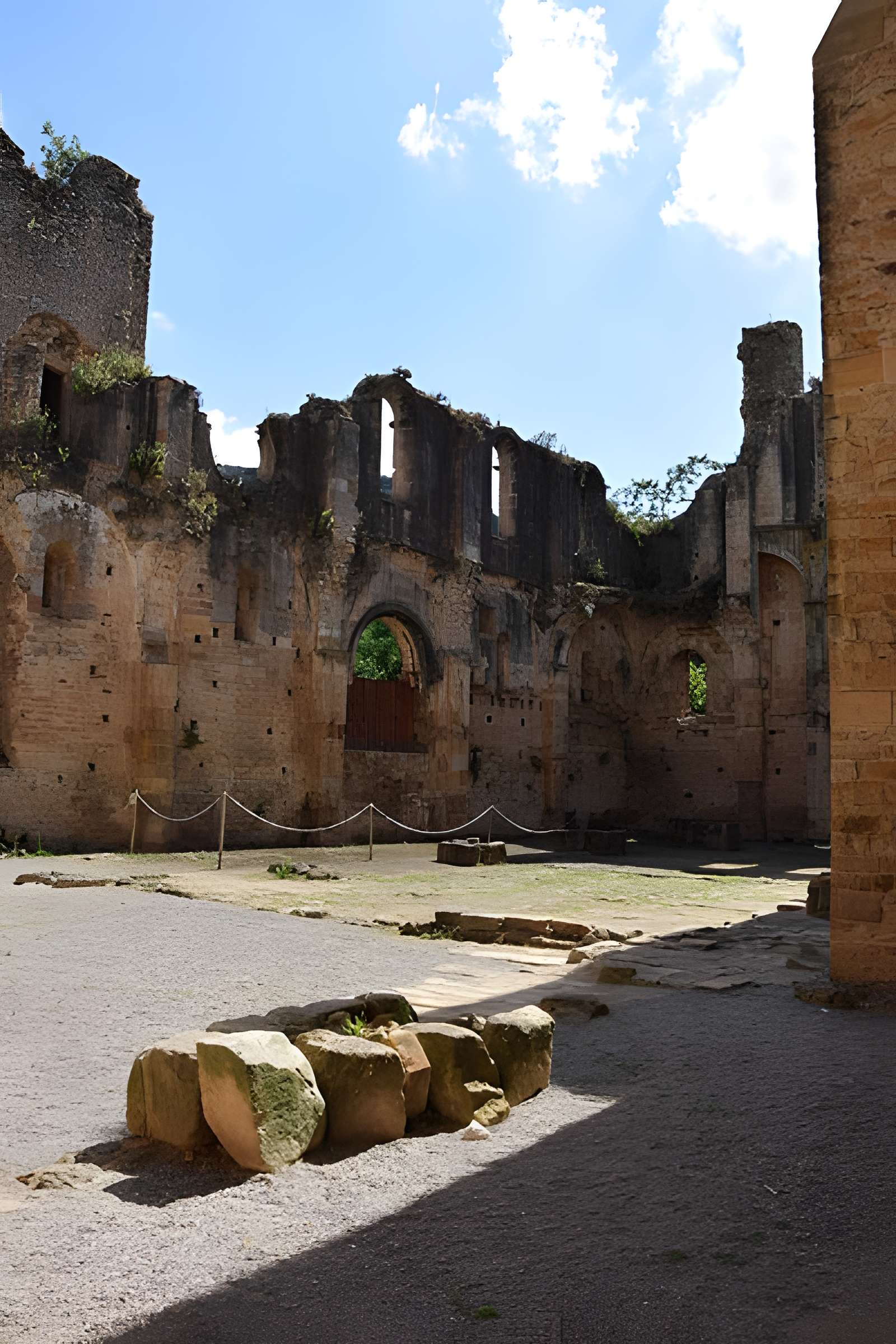 Abbaye d'Alet-les-Bains