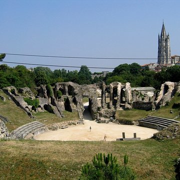 Basilique Saint-Eutrope de Saintes