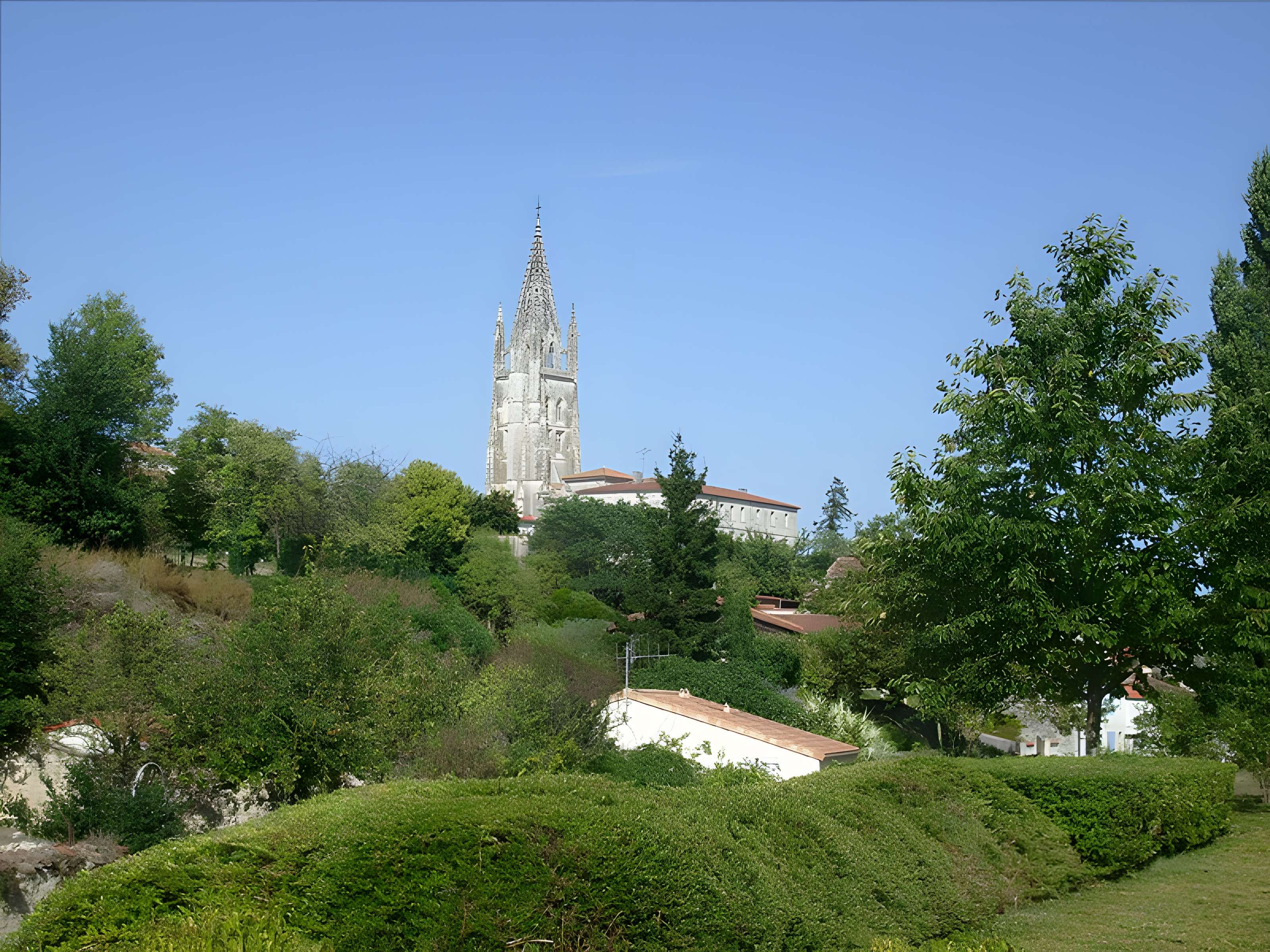 Basilique Saint-Eutrope de Saintes