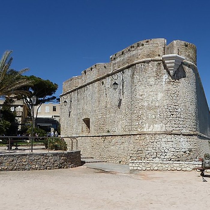 Photo de Remparts et demi-bastion 17 dit Fort Saint-André