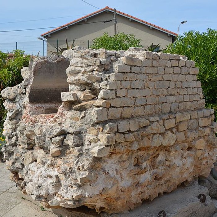 Photo de Remparts et demi-bastion 17 dit Fort Saint-André