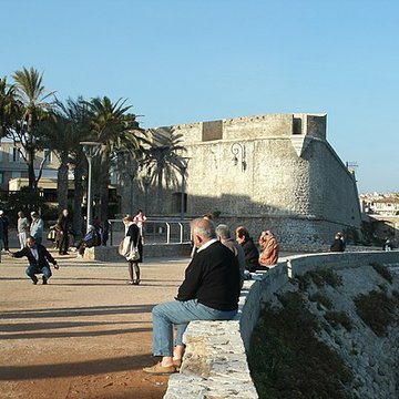 Remparts et demi-bastion 17 dit Fort Saint-André