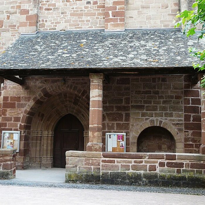 Photo de Église Saint-Pantaléon de Saint-Pantaléon-de-Larche