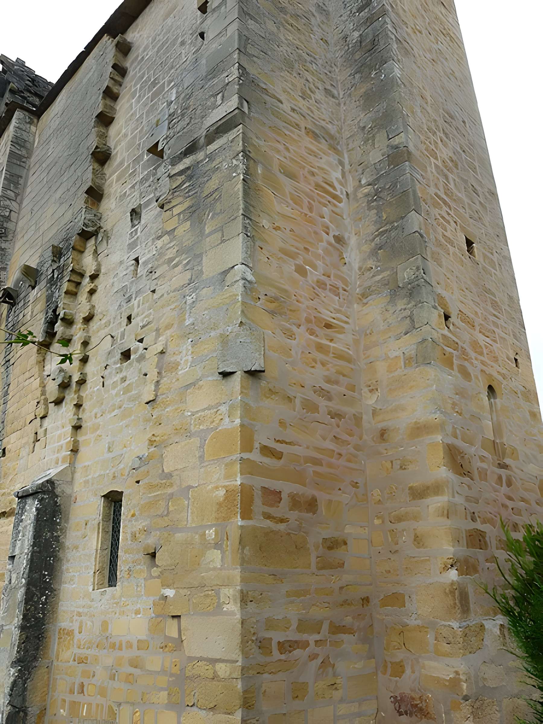 Église Saint-Pantaléon de Sergeac