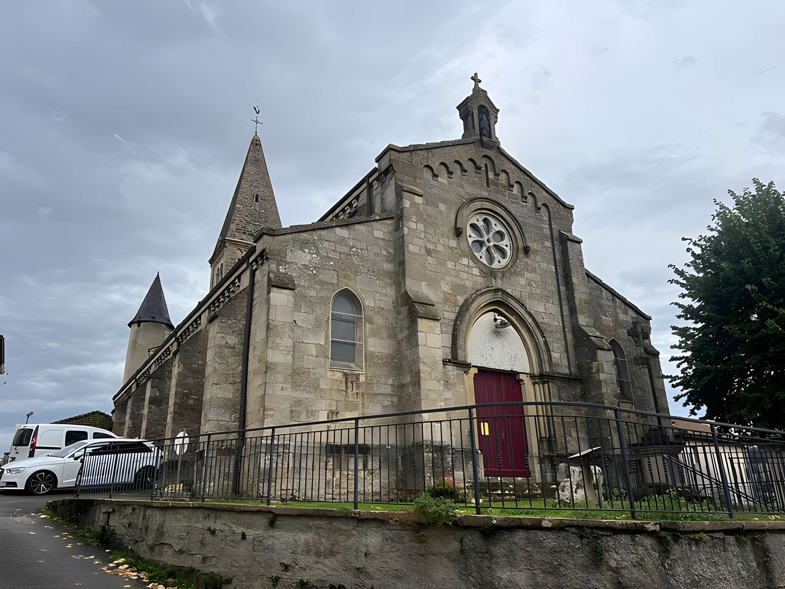 Église Saint-Pantaléon de Trambly