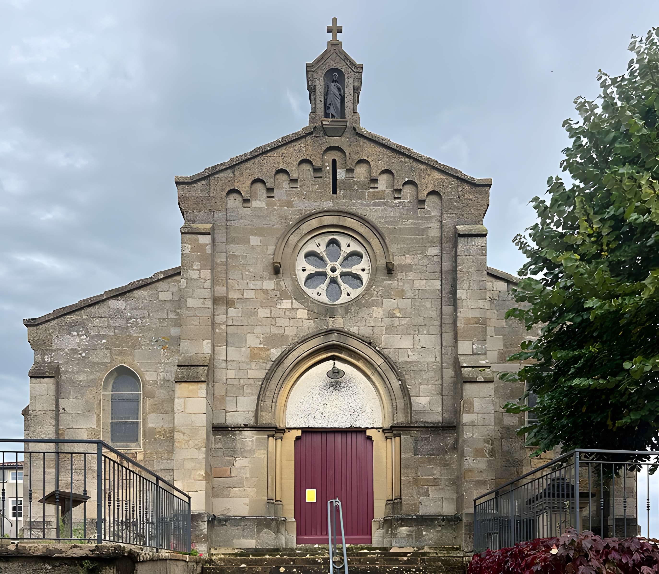 Église Saint-Pantaléon de Trambly
