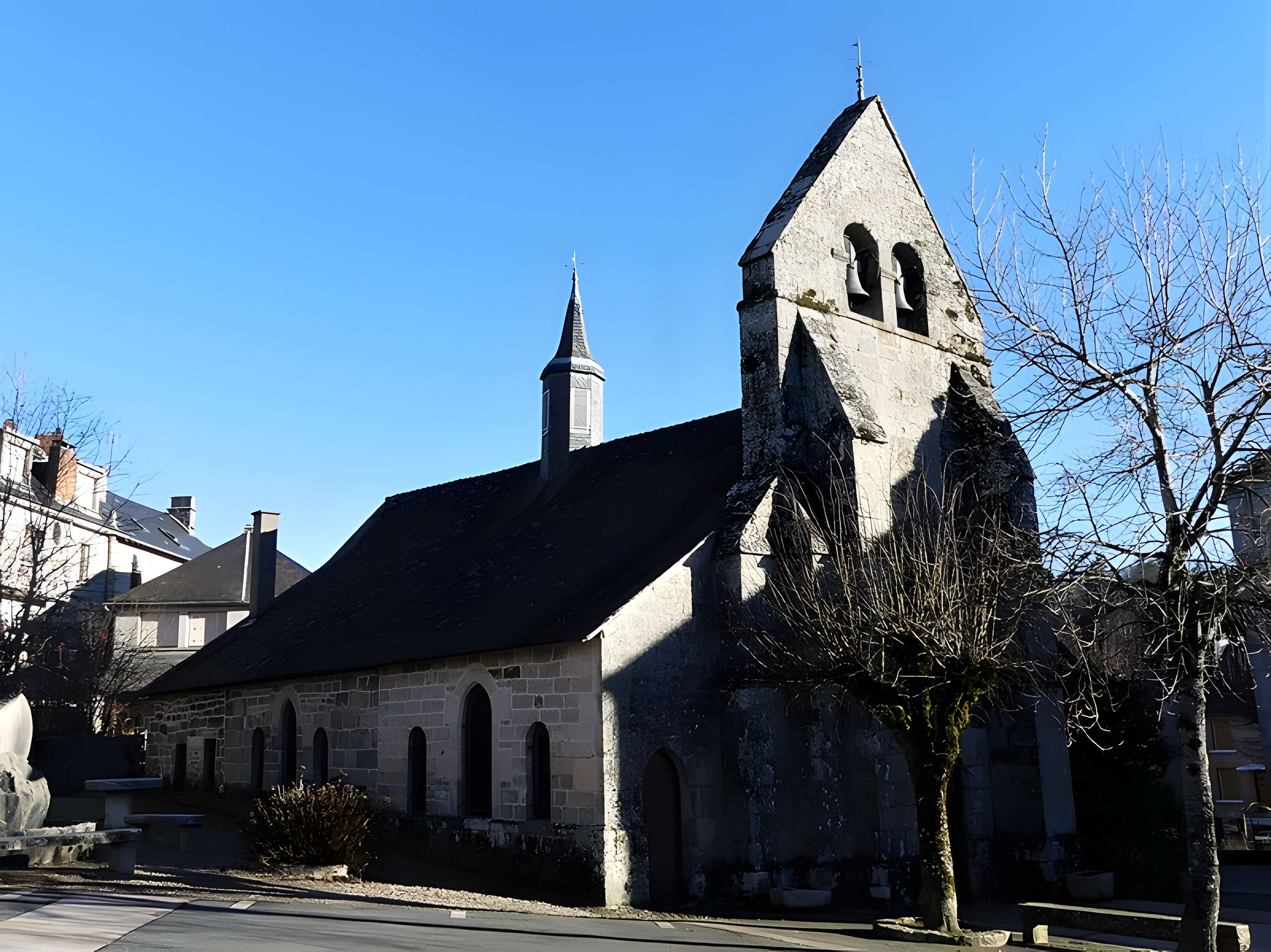 Église Saint-Pardoux de Bugeat