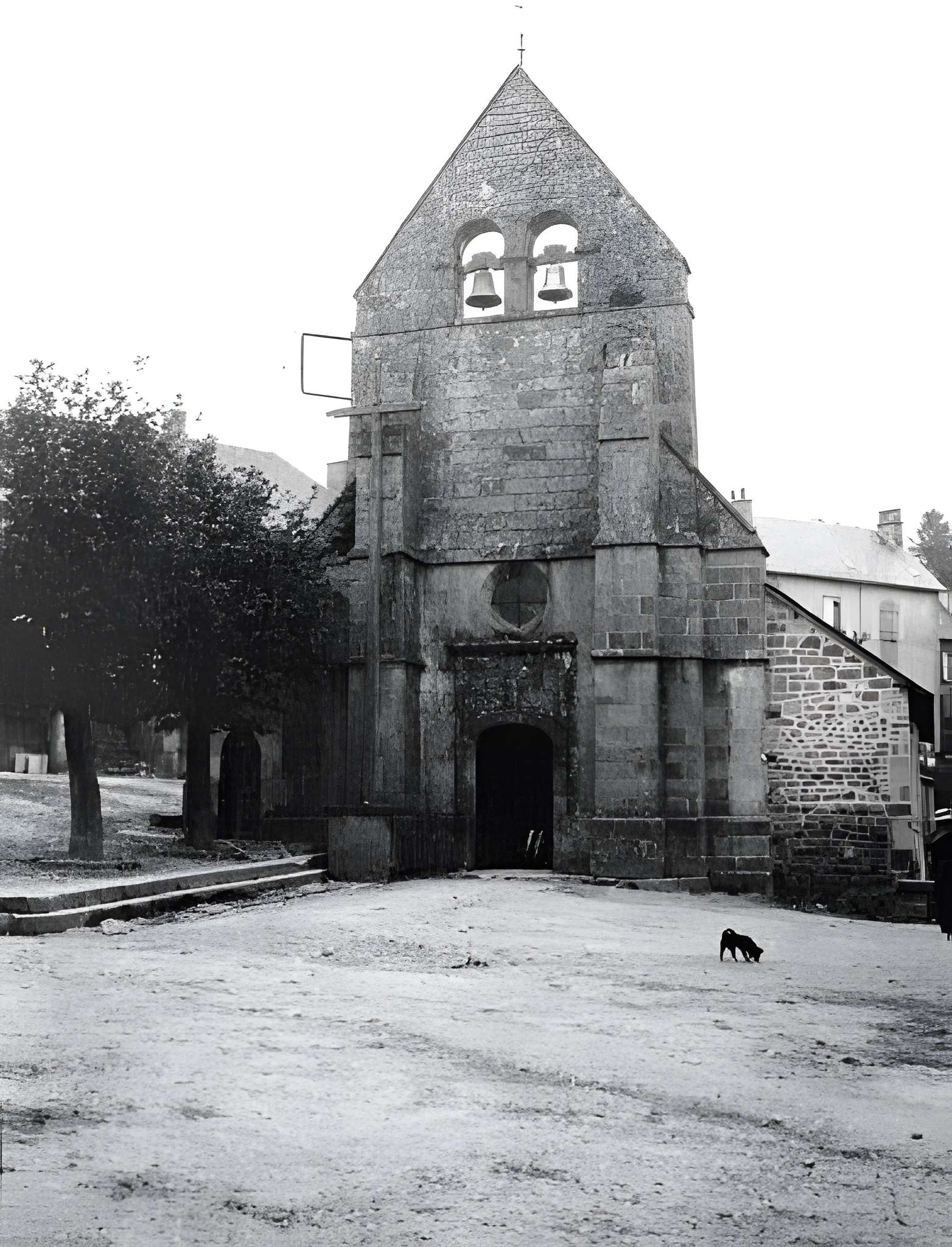Église Saint-Pardoux de Bugeat