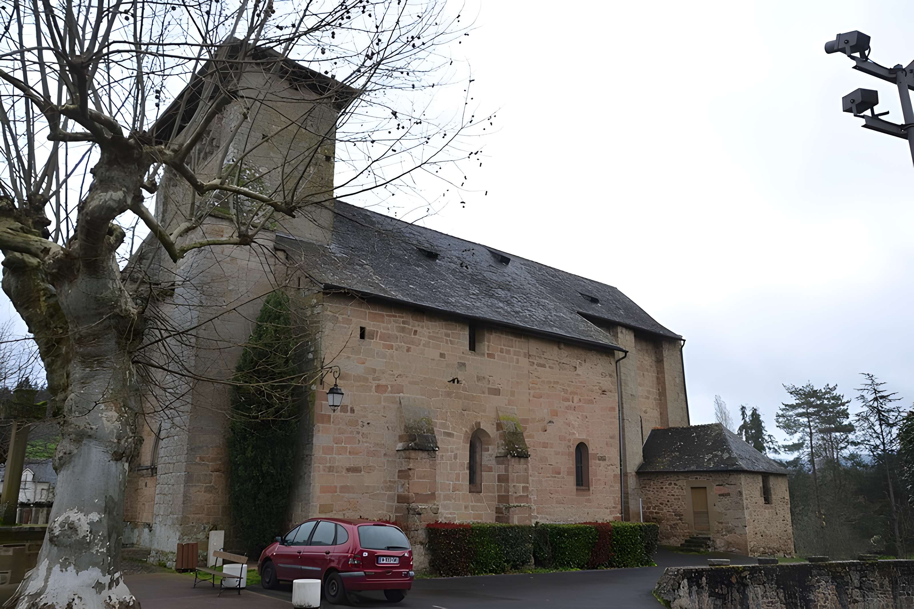Église Saint-Pardoux de Dampniat