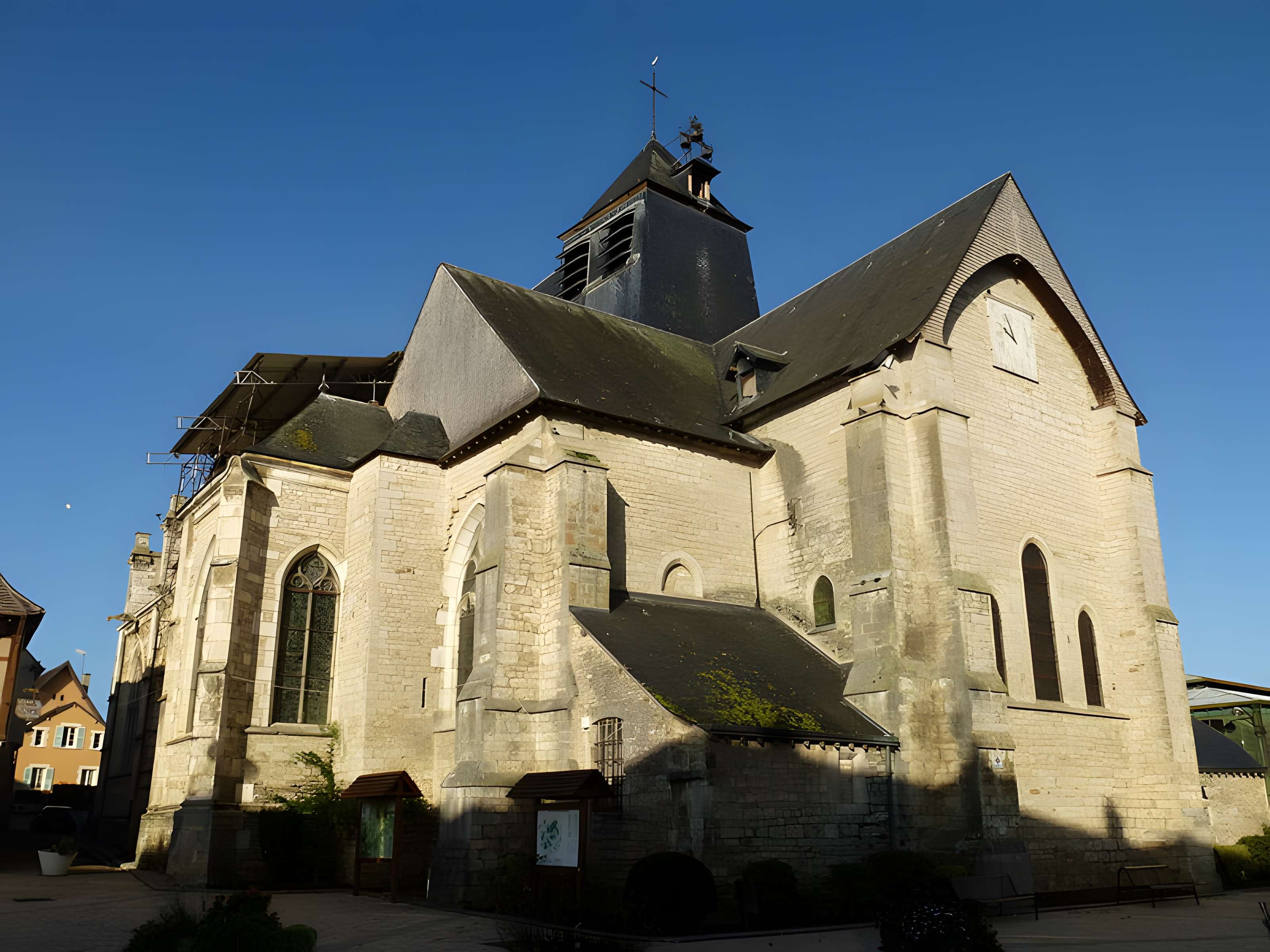 Église Saint-Parres de Praslin