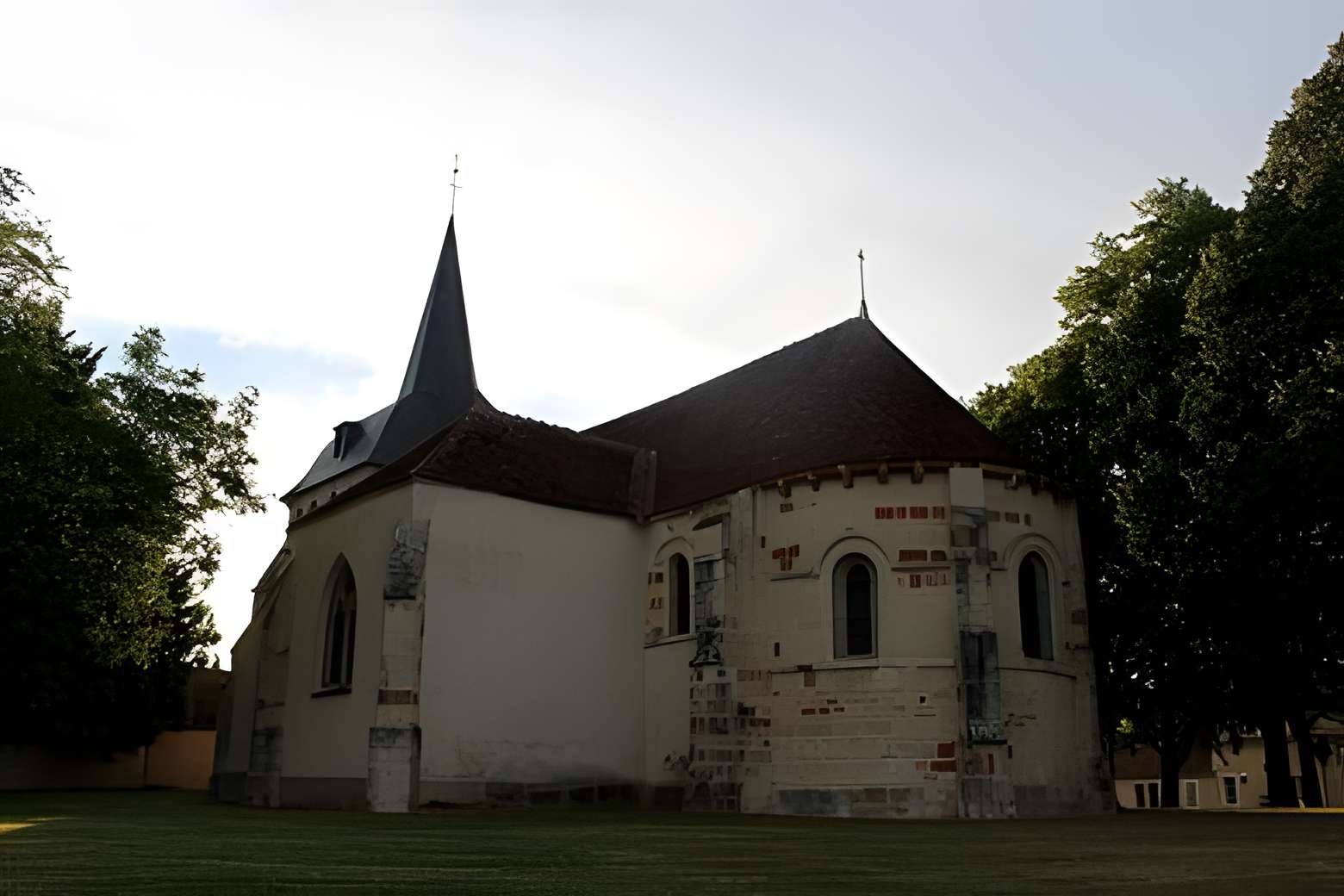 Église Saint-Paul de Lantan 