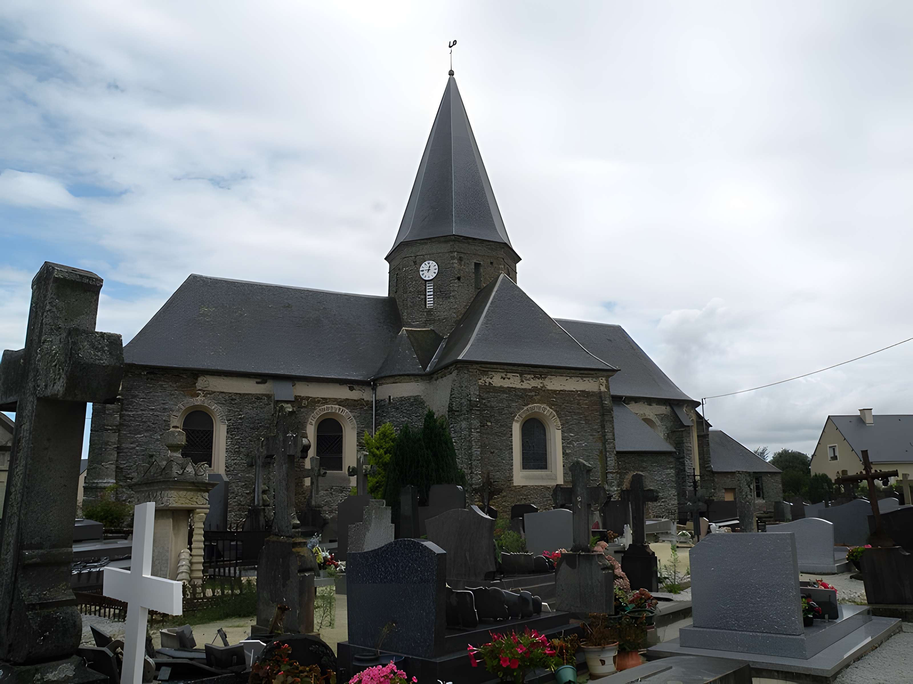 Église Saint-Paul de Saint-Paul-du-Vernay