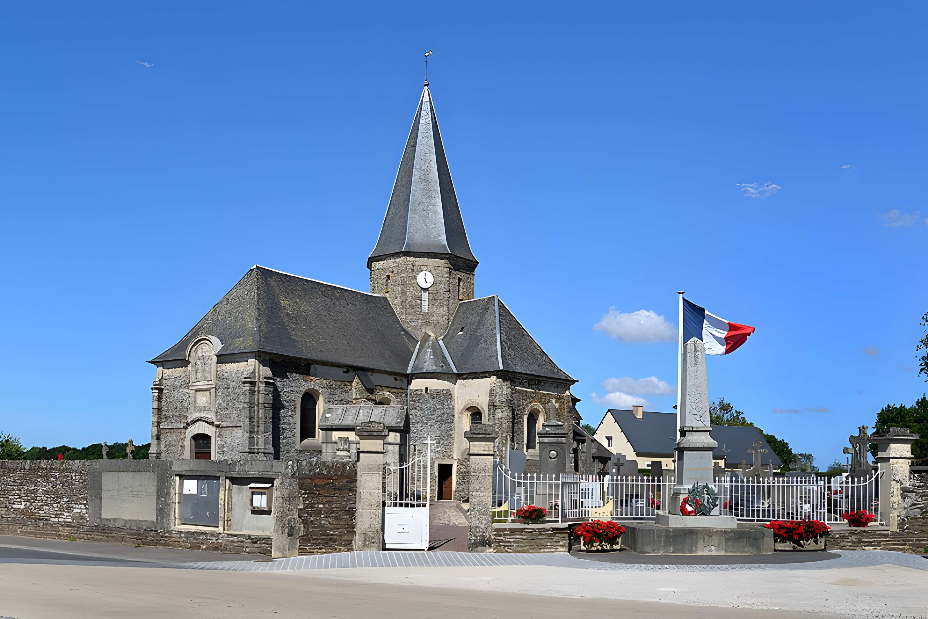 Église Saint-Paul de Saint-Paul-du-Vernay