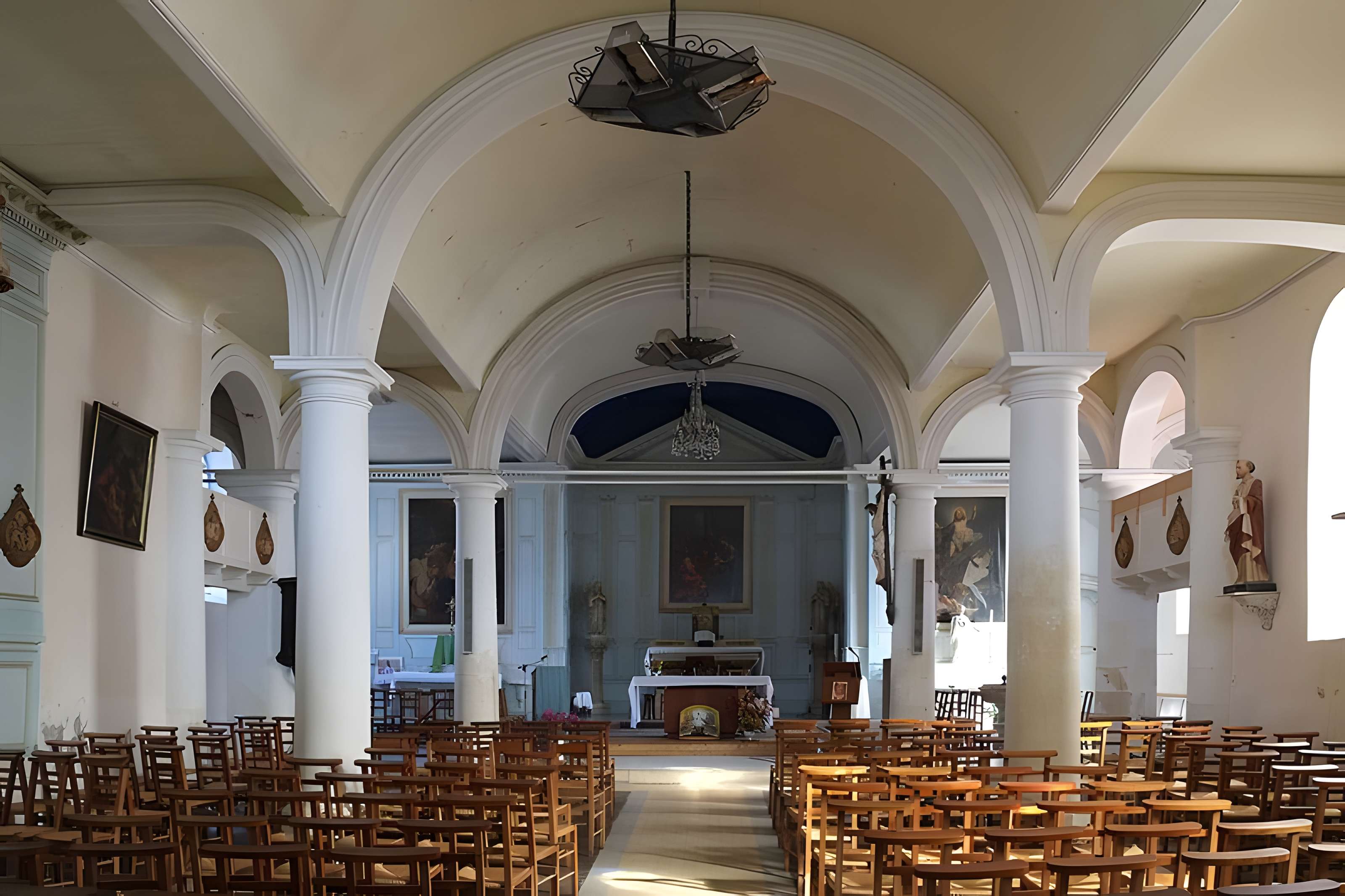Église Saint-Philibert de Nieul-sur-Mer