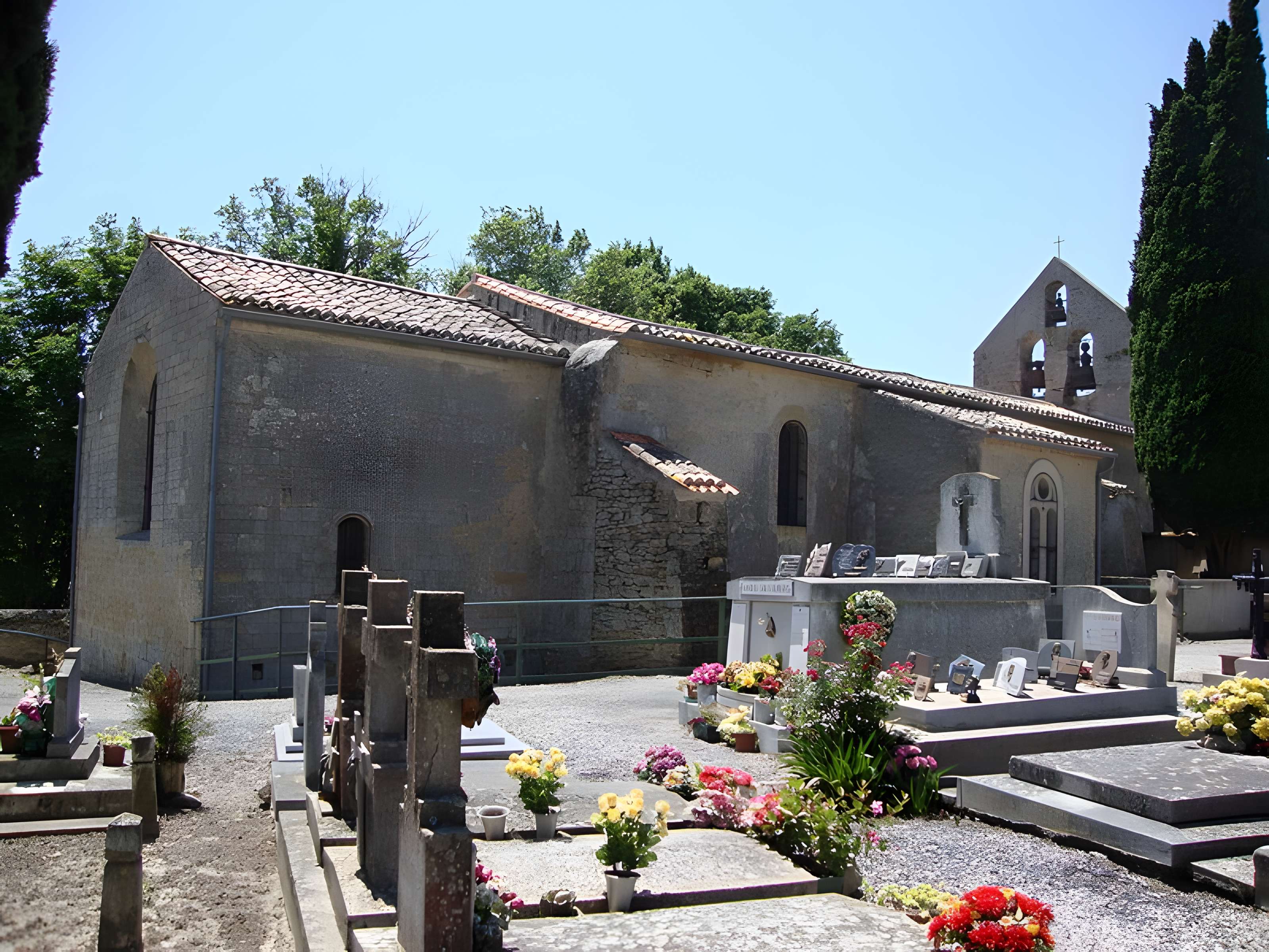 Église Saint-Pierre d'Alzonne de Montferrand 