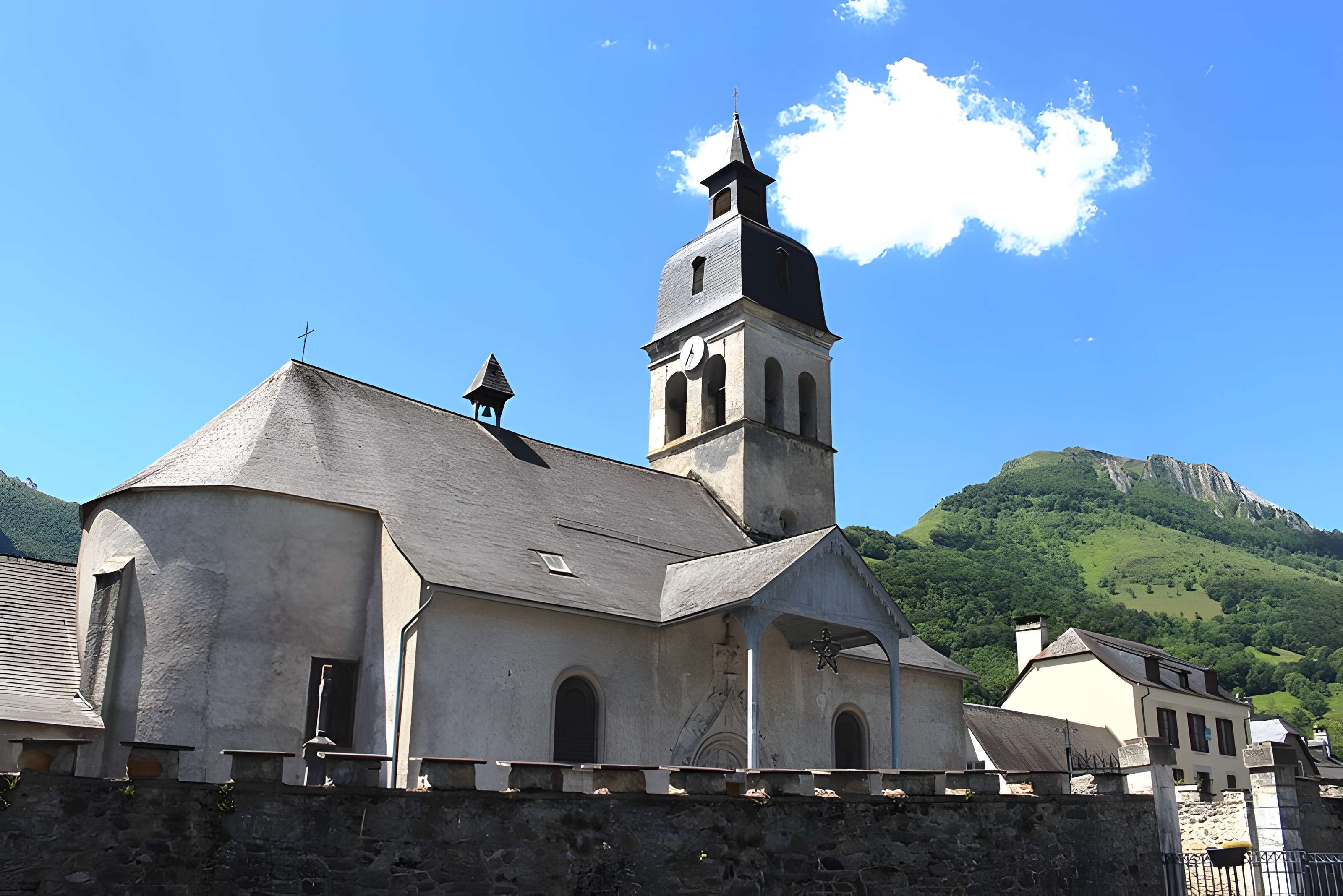 Église Saint-Pierre d'Arrens