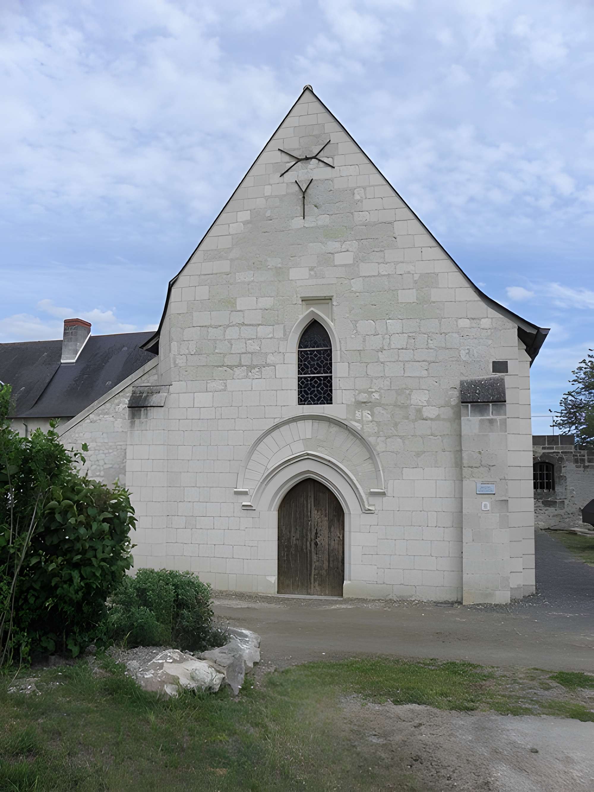 Église Saint-Pierre d'Artannes-sur-Thouet