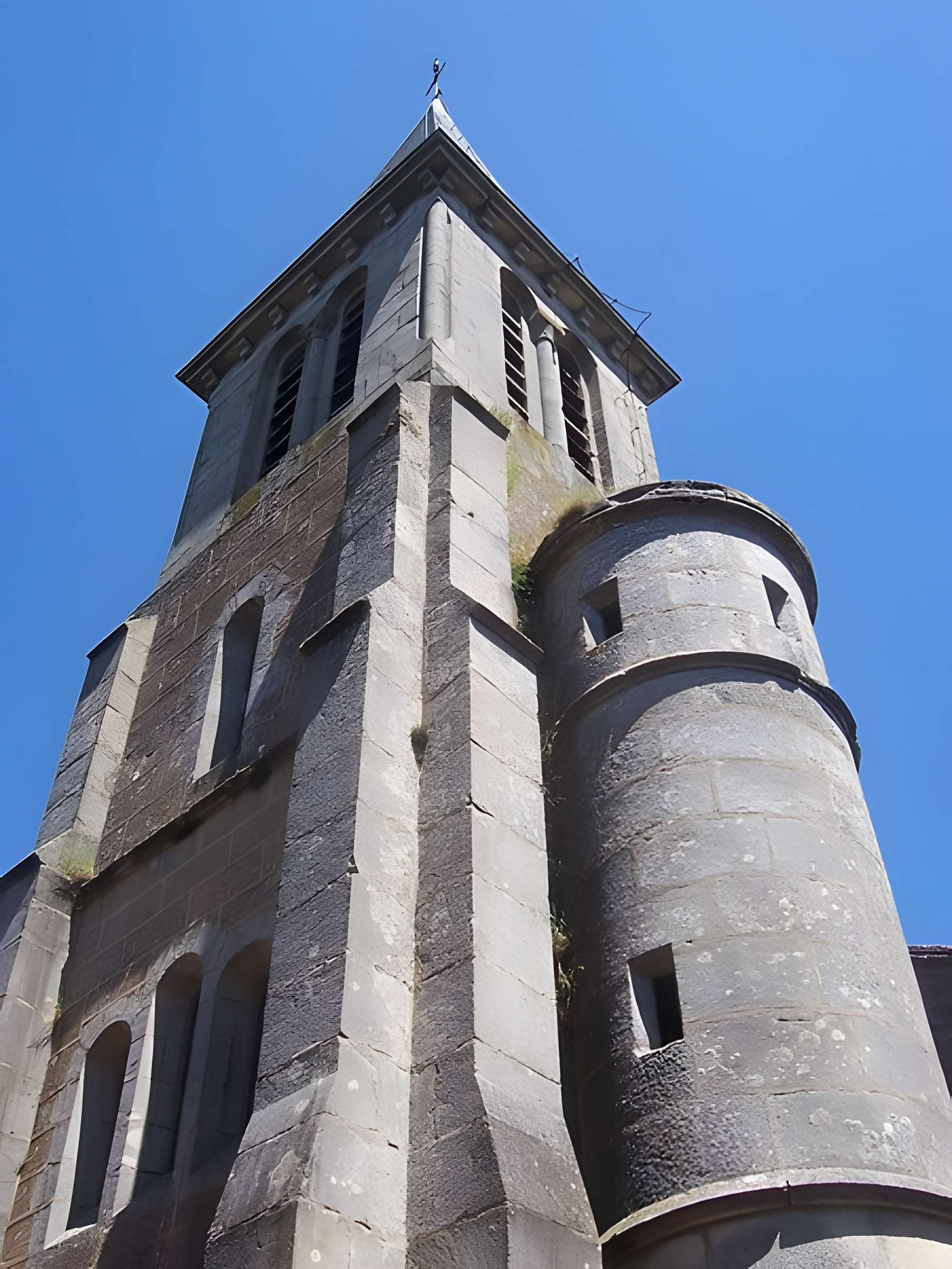 Église Saint-Pierre d'Auxy 