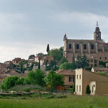 Église Saint-Pierre de Bédoin
