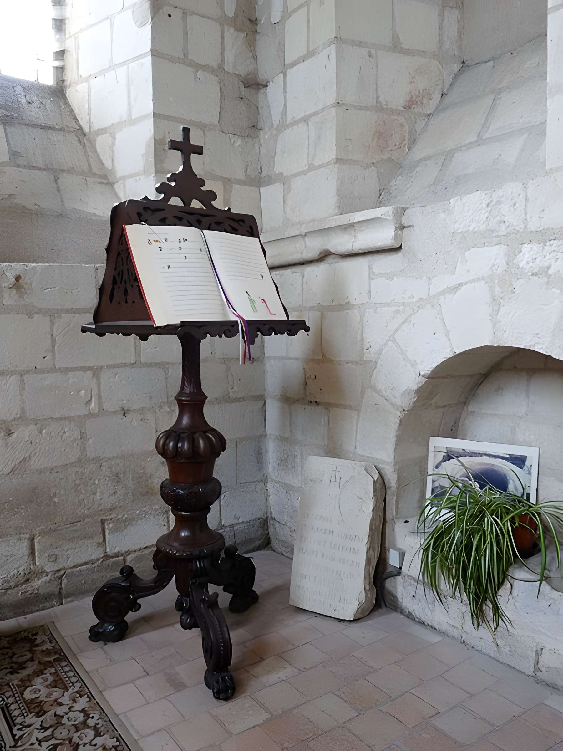 Église Saint-Pierre de Brain-sur-l'Authion