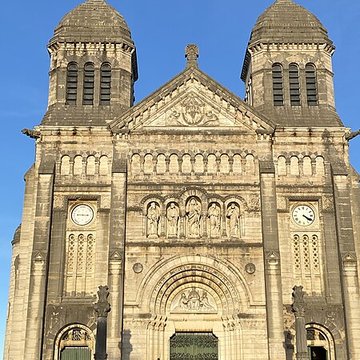 Basilique Saint-Ferjeux de Besançon