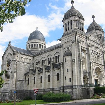 Basilique Saint-Ferjeux de Besançon