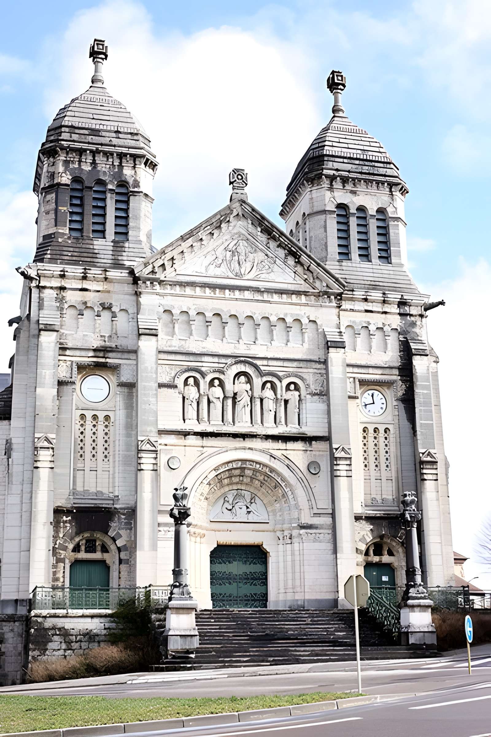 Basilique Saint-Ferjeux de Besançon