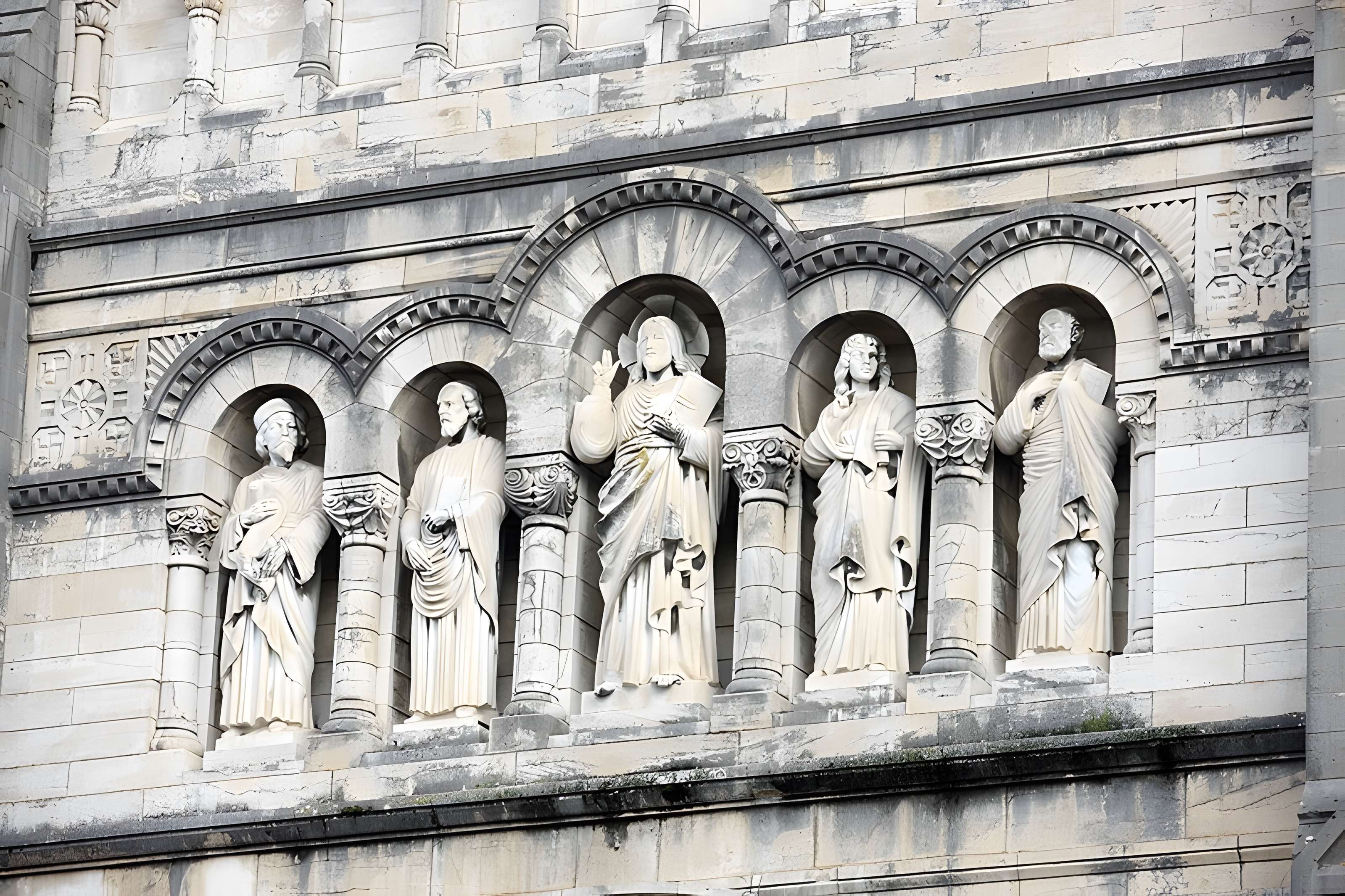 Basilique Saint-Ferjeux de Besançon