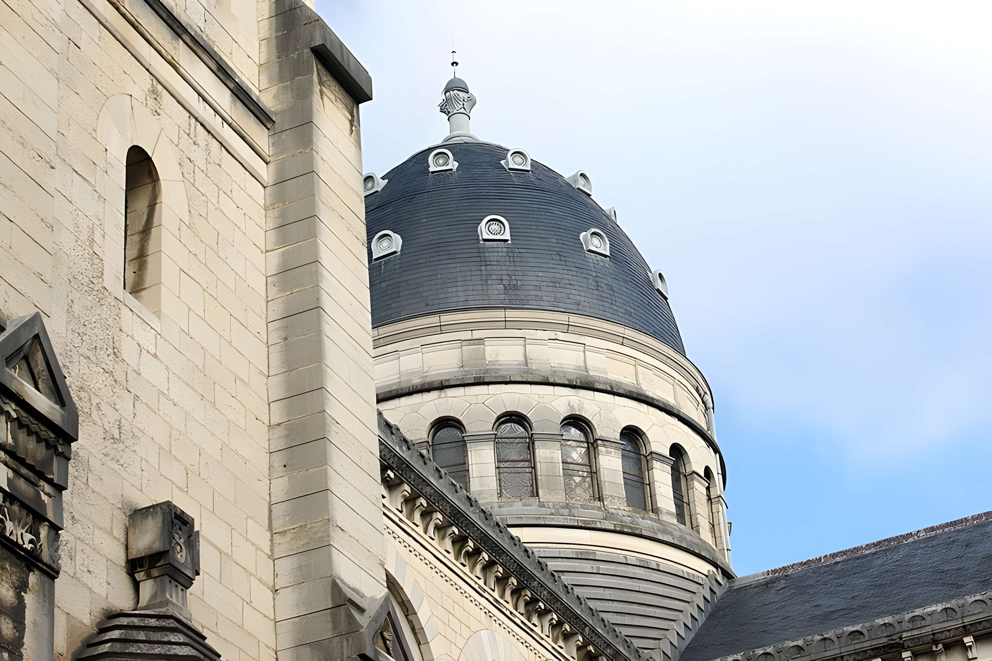 Basilique Saint-Ferjeux de Besançon
