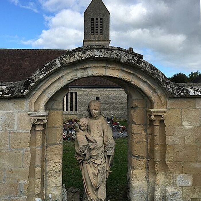 Photo de Église Saint-Pierre de Bréville-les-Monts