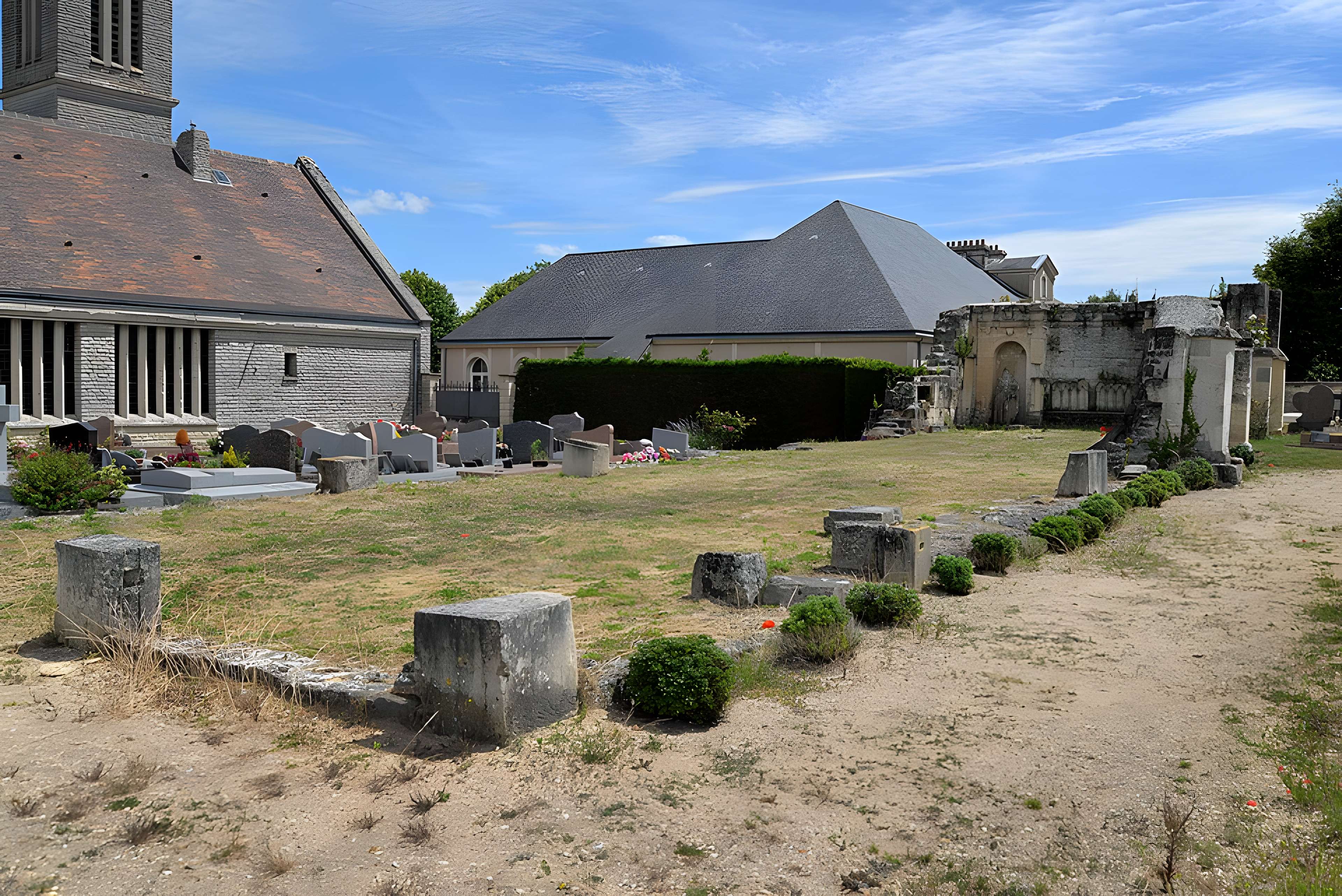 Église Saint-Pierre de Bréville-les-Monts