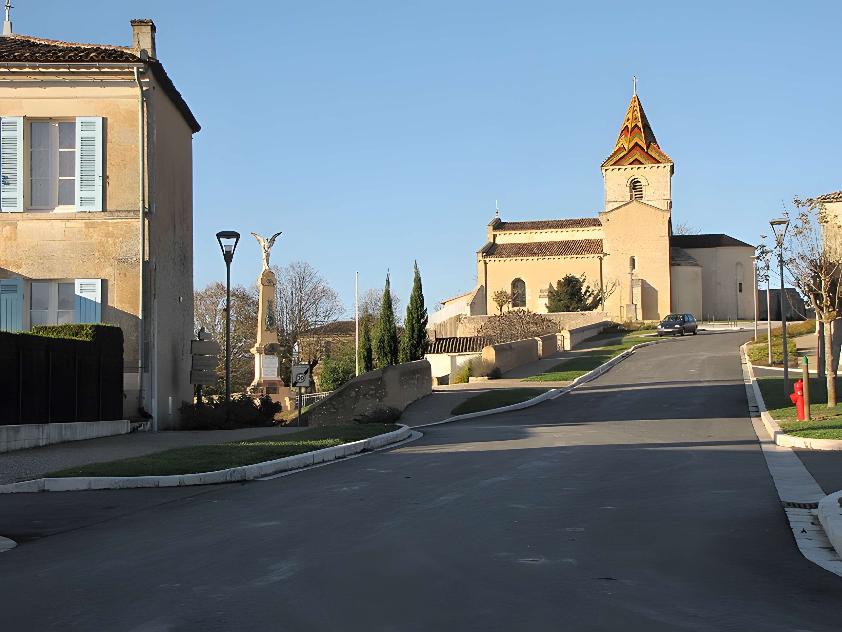 Église Saint-Pierre de Cars