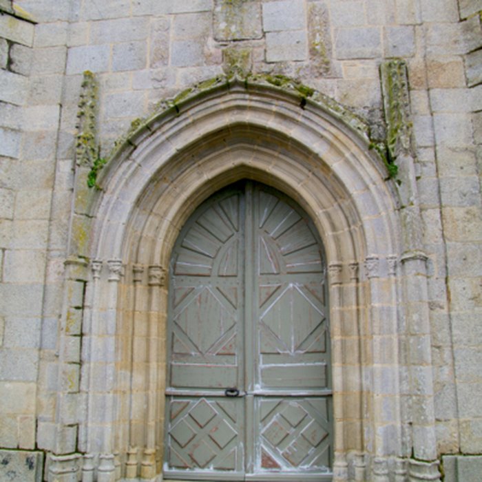 Photo de Église Saint-Pierre de Caulnes