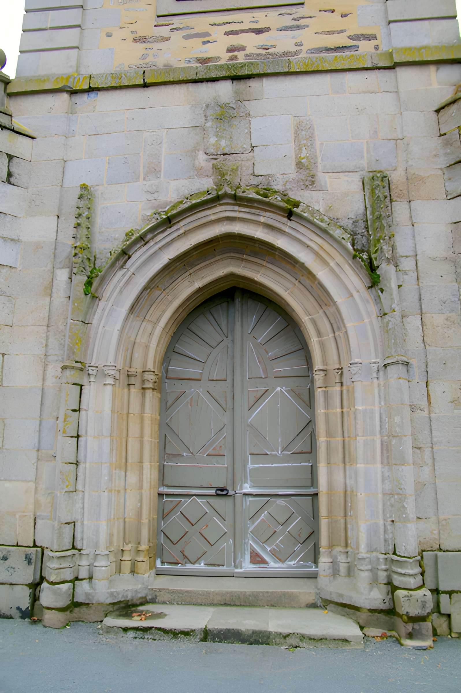 Église Saint-Pierre de Caulnes