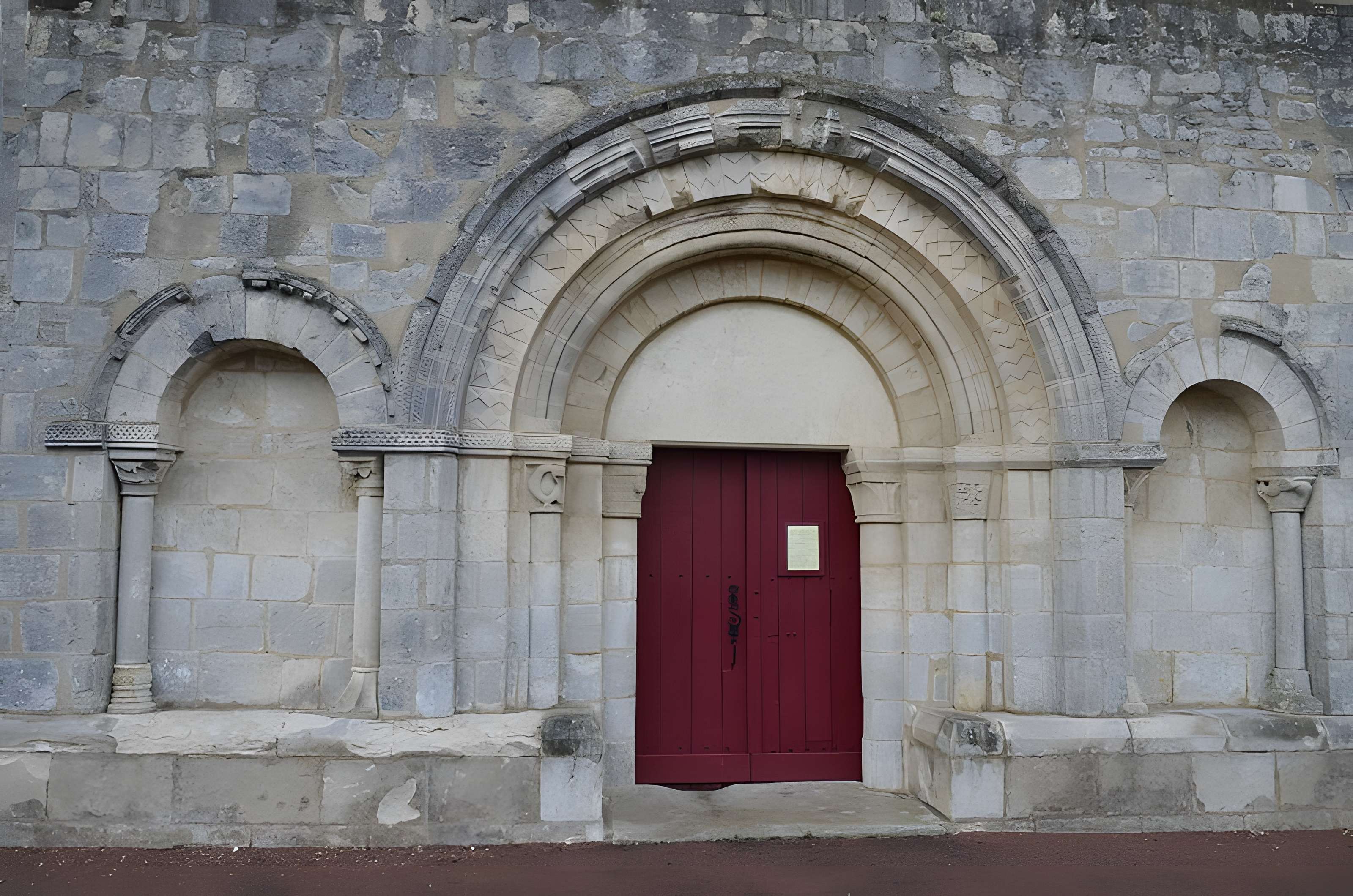 Église Saint-Pierre de Chambon