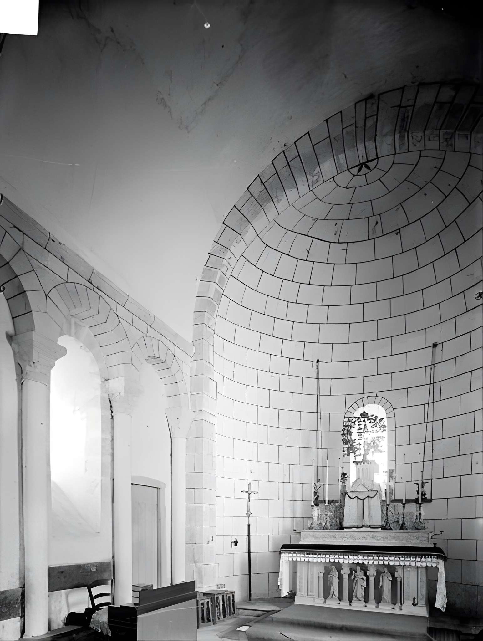 Église Saint-Pierre de Chambon