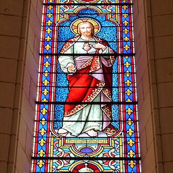 Photo de Église Saint-Pierre de Chanzeaux